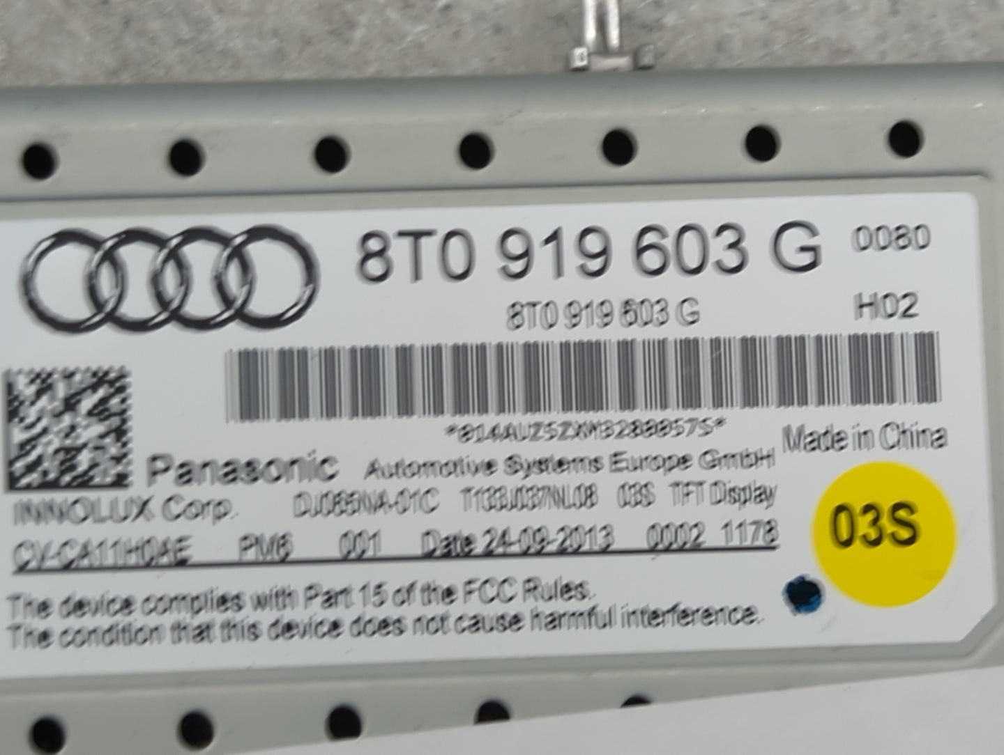 2009-2016 Audi A4 Information Display Screen - Oemusedautoparts1.com