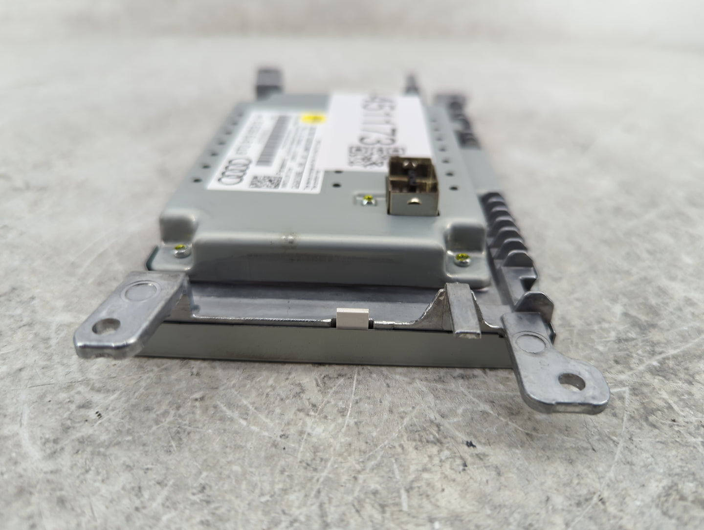 2009-2016 Audi A4 Information Display Screen - Oemusedautoparts1.com