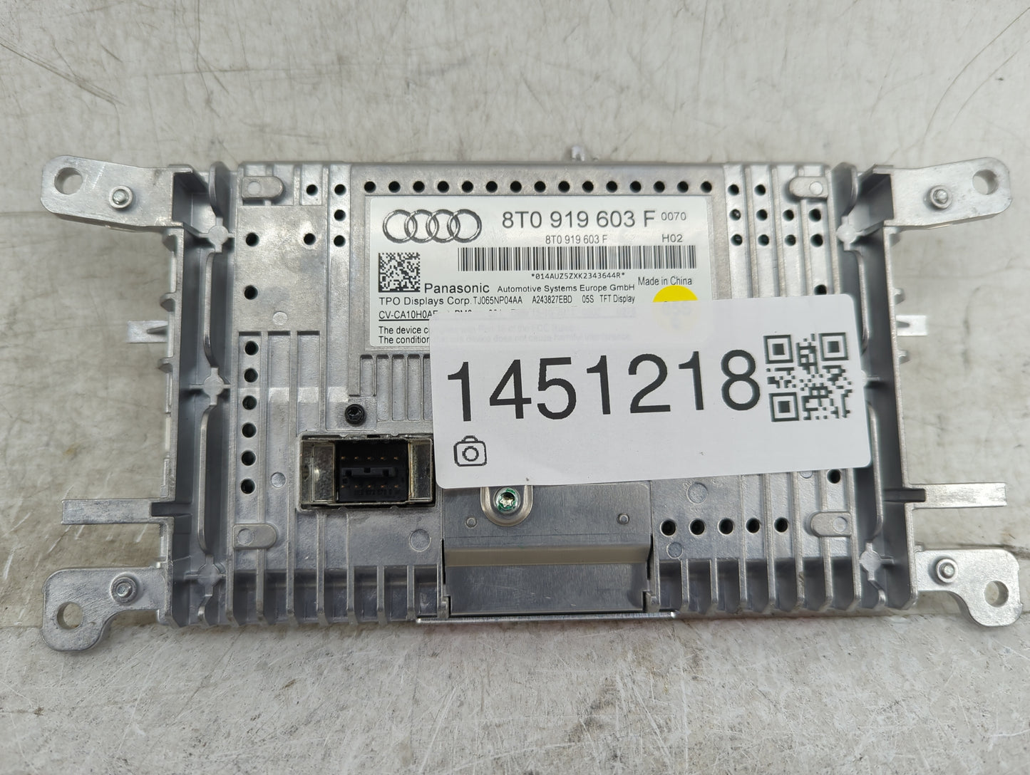 2009-2016 Audi A4 Information Display Screen - Oemusedautoparts1.com