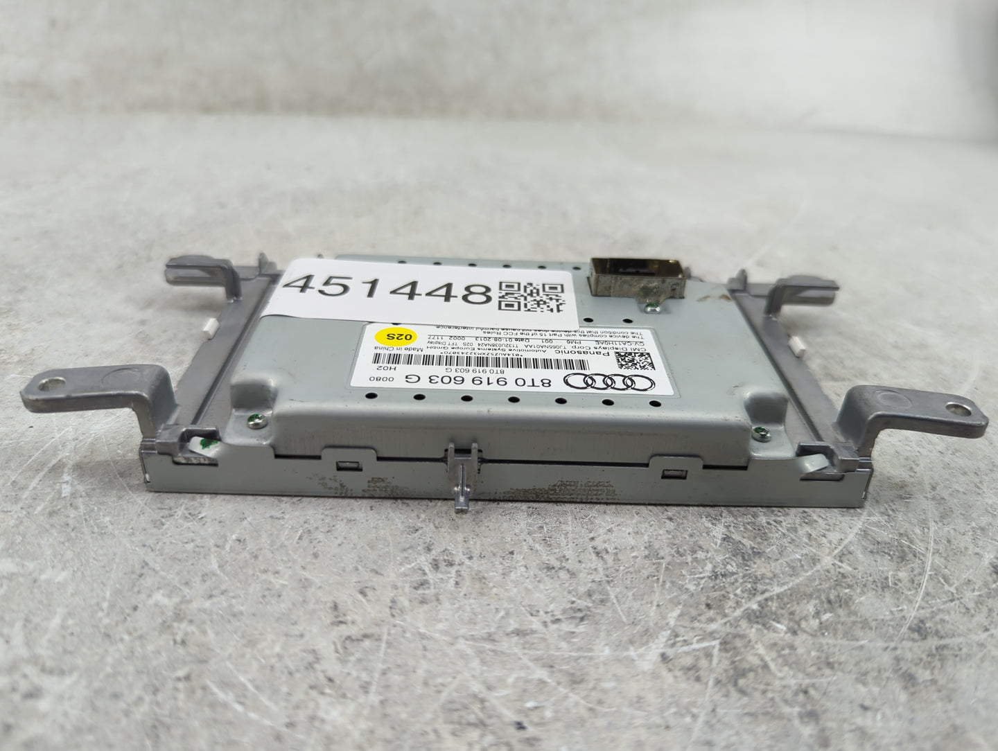 2009-2016 Audi A4 Information Display Screen - Oemusedautoparts1.com