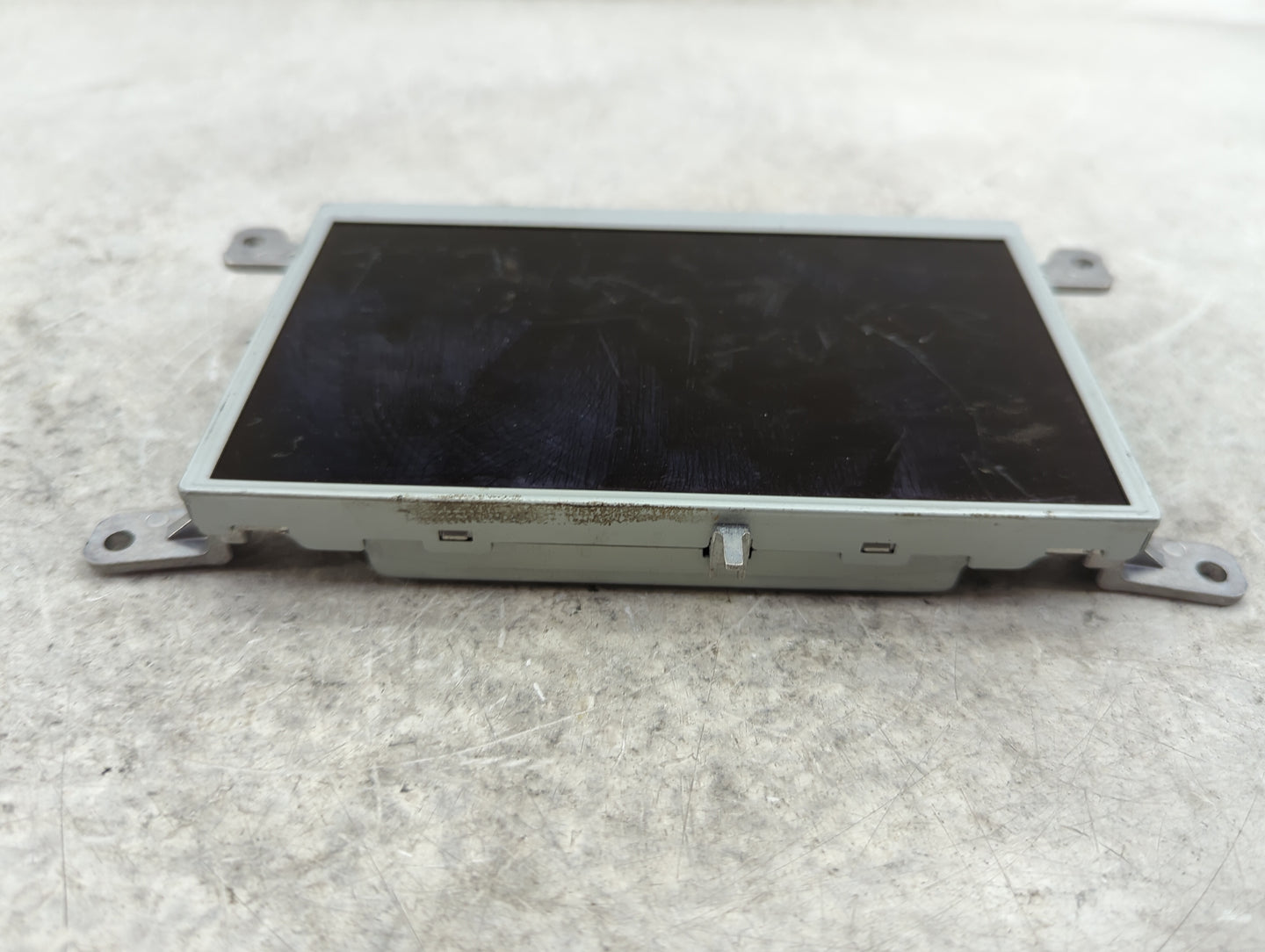 2009-2016 Audi A4 Information Display Screen - Oemusedautoparts1.com