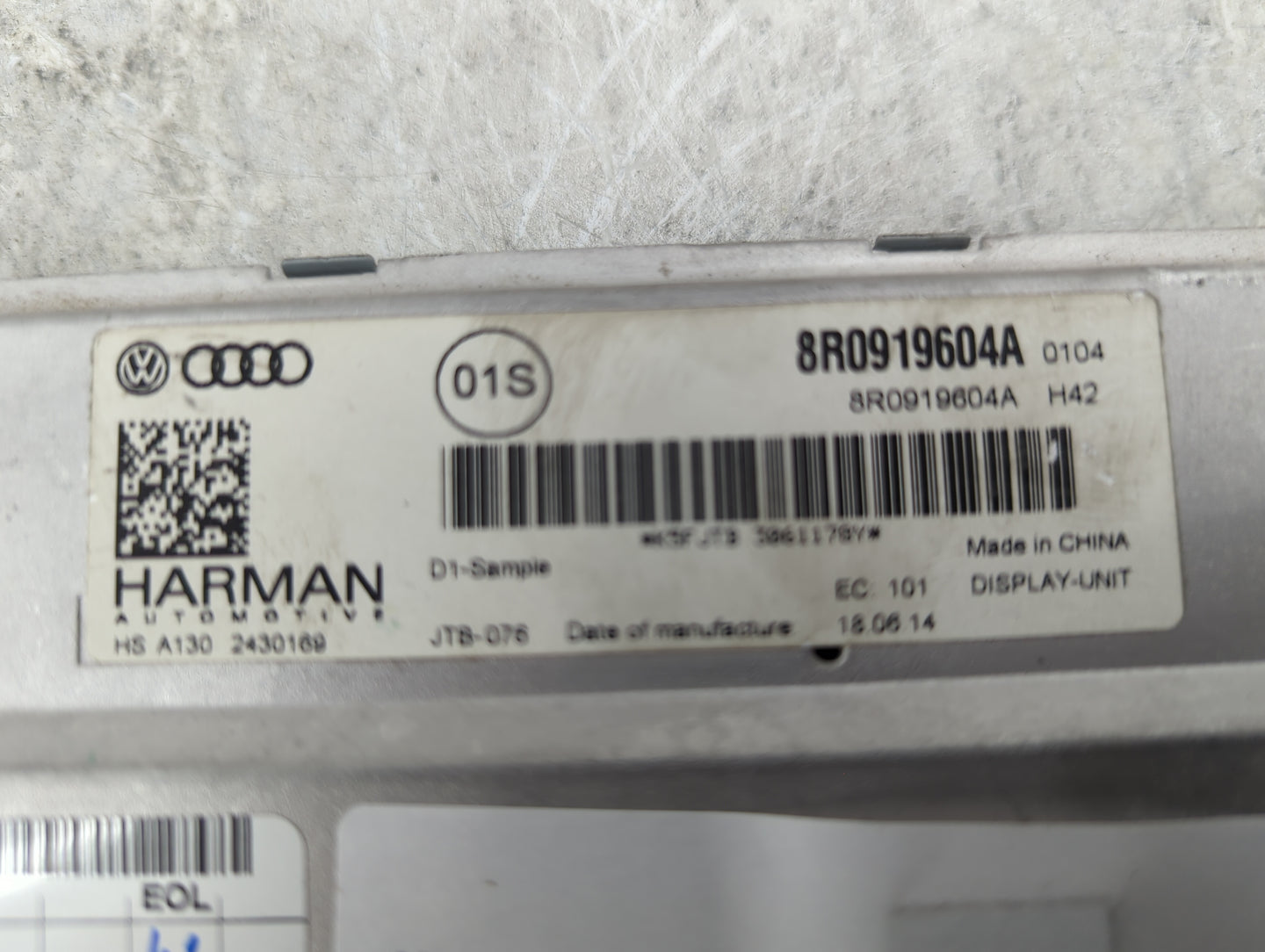 2009-2016 Audi A4 Information Display Screen - Oemusedautoparts1.com