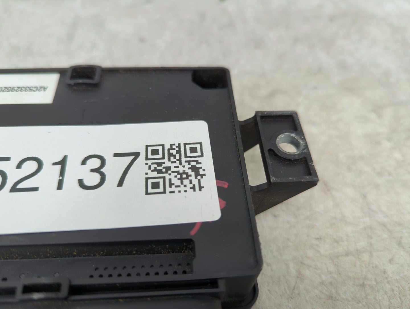 2009-2012 Audi A4 Parking Brake Control Module - Oemusedautoparts1.com