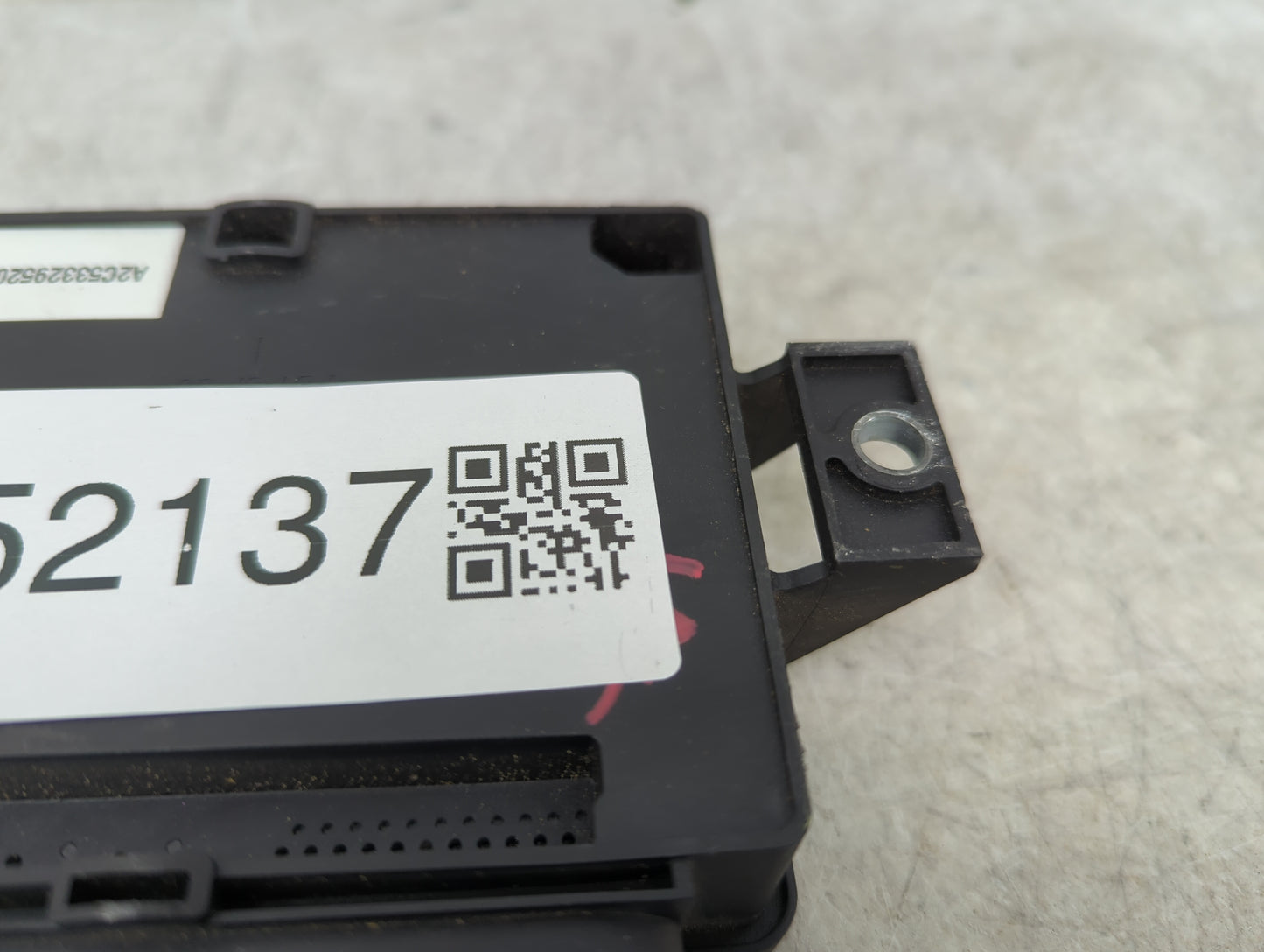 2009-2012 Audi A4 Parking Brake Control Module - Oemusedautoparts1.com