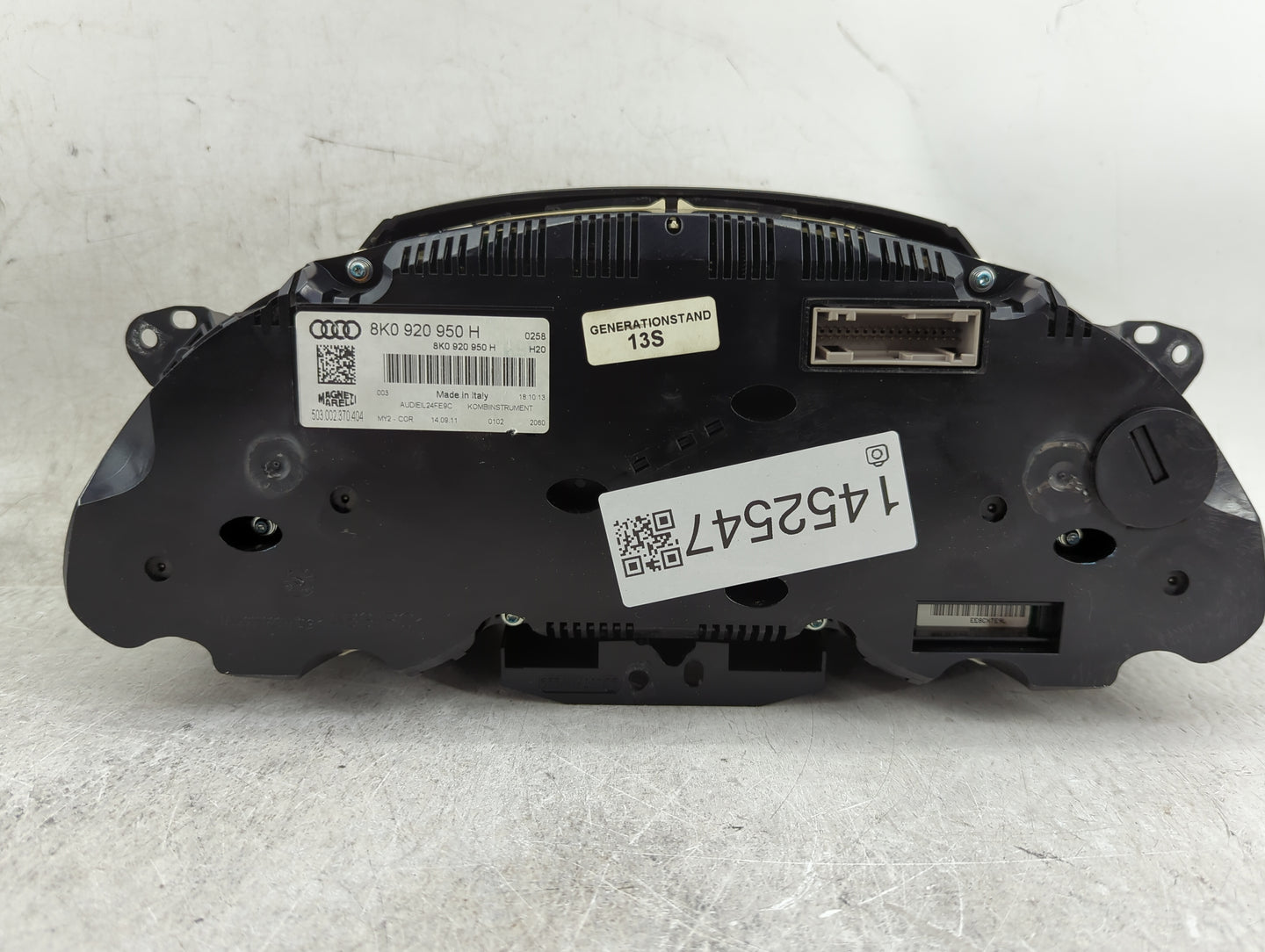 2010-2012 Audi A4 Instrument Cluster Speedometer Gauges P/N:8K0 920 950 H Miles: Fits Fits 2010 2011 2012 OEM Used Auto Part