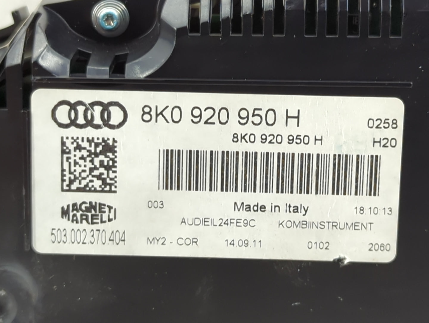 2010-2012 Audi A4 Instrument Cluster Speedometer Gauges P/N:8K0 920 950 H Miles: Fits Fits 2010 2011 2012 OEM Used Auto Part