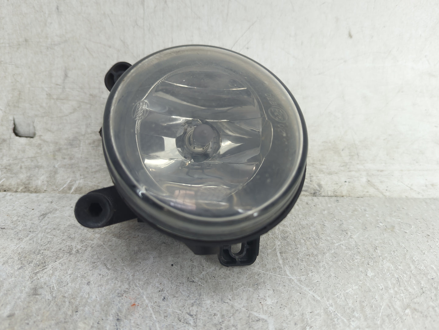 2009-2012 Audi A4 Passenger Right Oem Front Light Lamp - Oemusedautoparts1.com