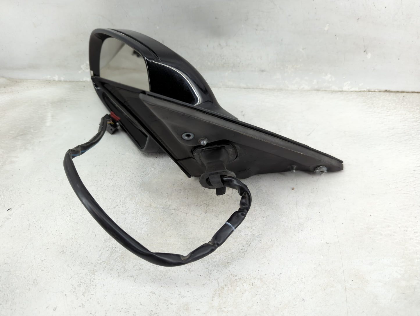 2010-2016 Audi A4 Driver Side View Mirror - Left Door Mirror OEM Used - Oemusedautoparts1.com