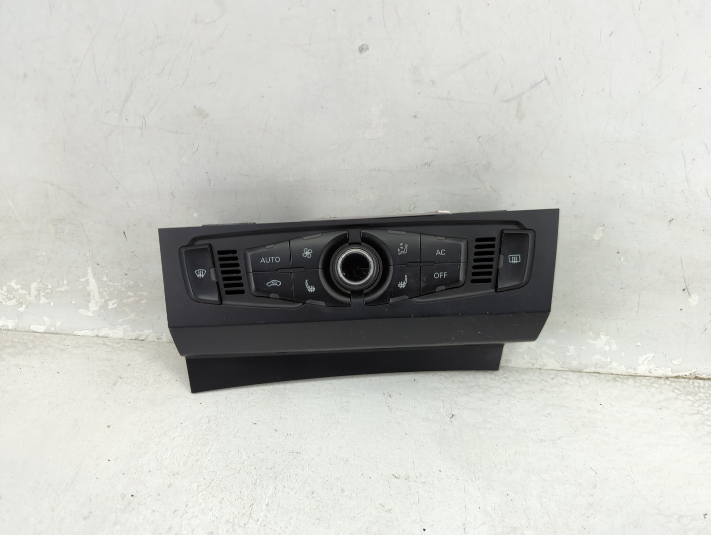 2009-2012 Audi A4 Climate Control Module Temperature AC/Heater Replacement P/N:8T1 820 043 AN Fits Fits 2008 2009 2010 2011 
