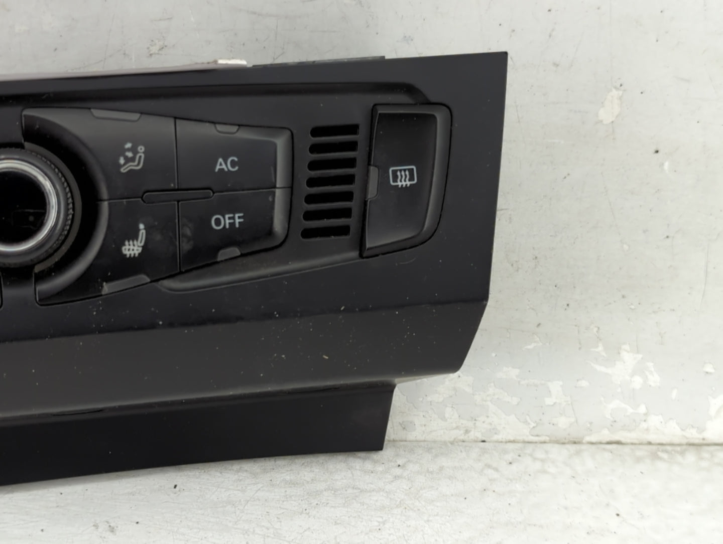 2009-2012 Audi A4 Climate Control Module Temperature AC/Heater Replacement P/N:8T1 820 043 AN Fits Fits 2008 2009 2010 2011 