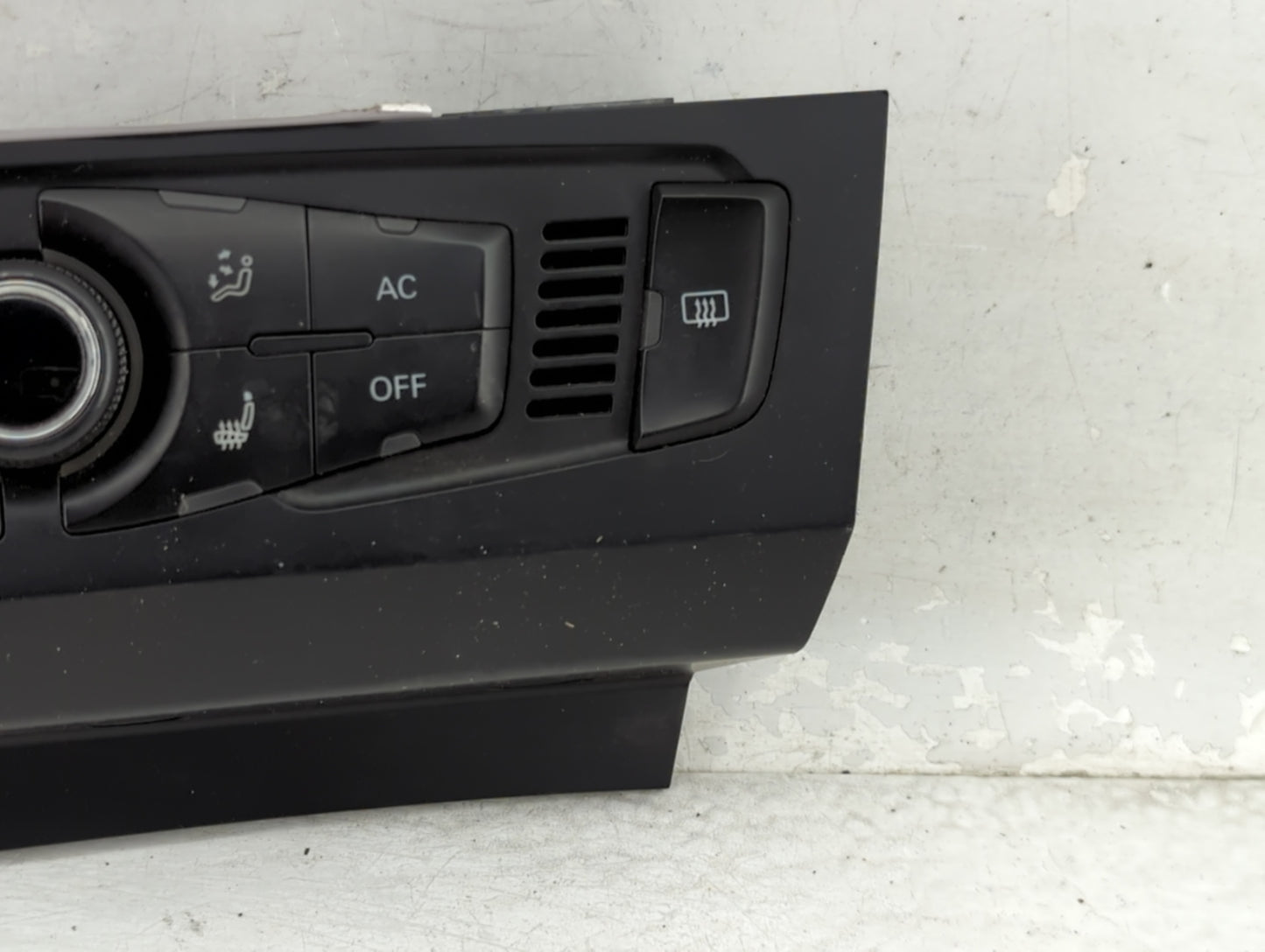 2009-2012 Audi A4 Climate Control Module Temperature AC/Heater Replacement P/N:8T1 820 043 AN Fits Fits 2008 2009 2010 2011 