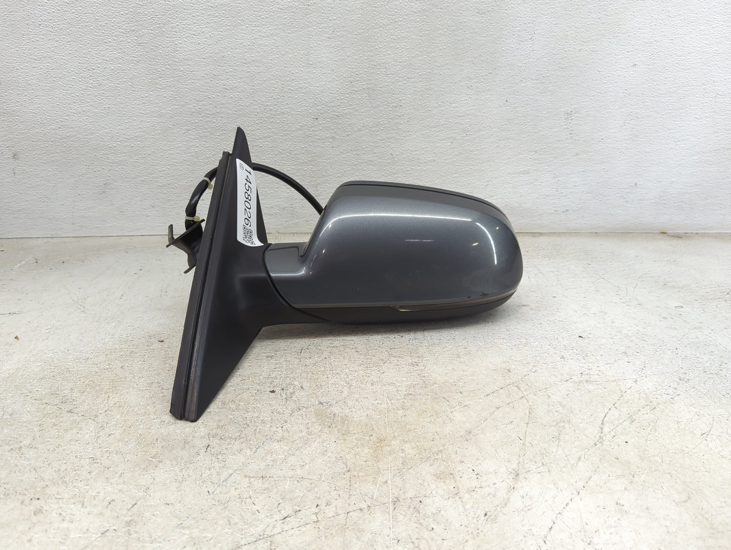 2010-2016 Audi A4 Driver Side View Mirror - Left Door Mirror OEM Used - Oemusedautoparts1.com