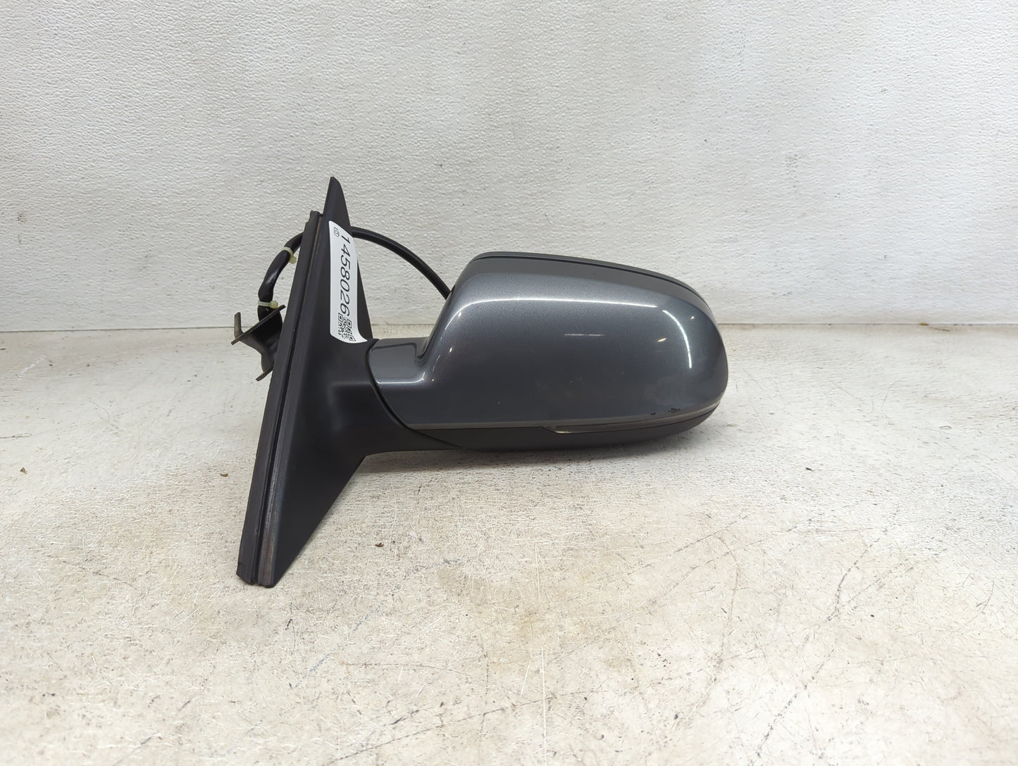 2010-2016 Audi A4 Driver Side View Mirror - Left Door Mirror OEM Used - Oemusedautoparts1.com