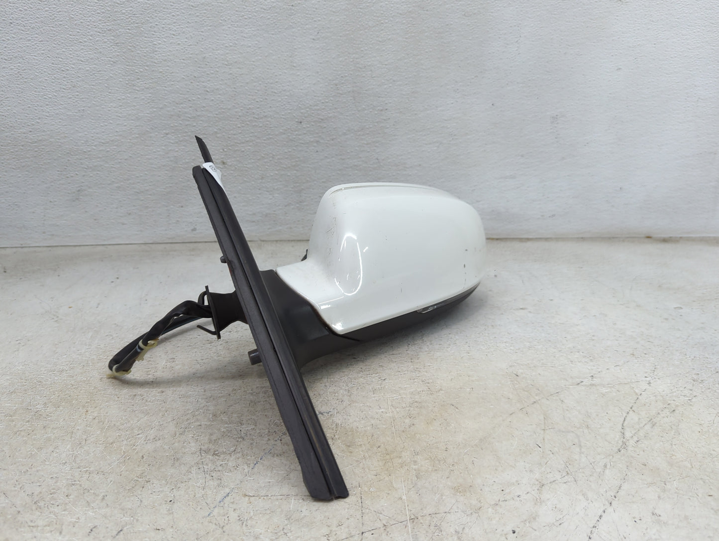 2010-2016 Audi A4 Driver Side View Mirror - Left Door Mirror OEM Used - Oemusedautoparts1.com