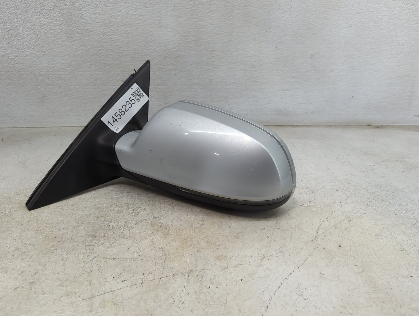 2010-2016 Audi A4 Driver Side View Mirror - Left Door Mirror OEM Used - Oemusedautoparts1.com