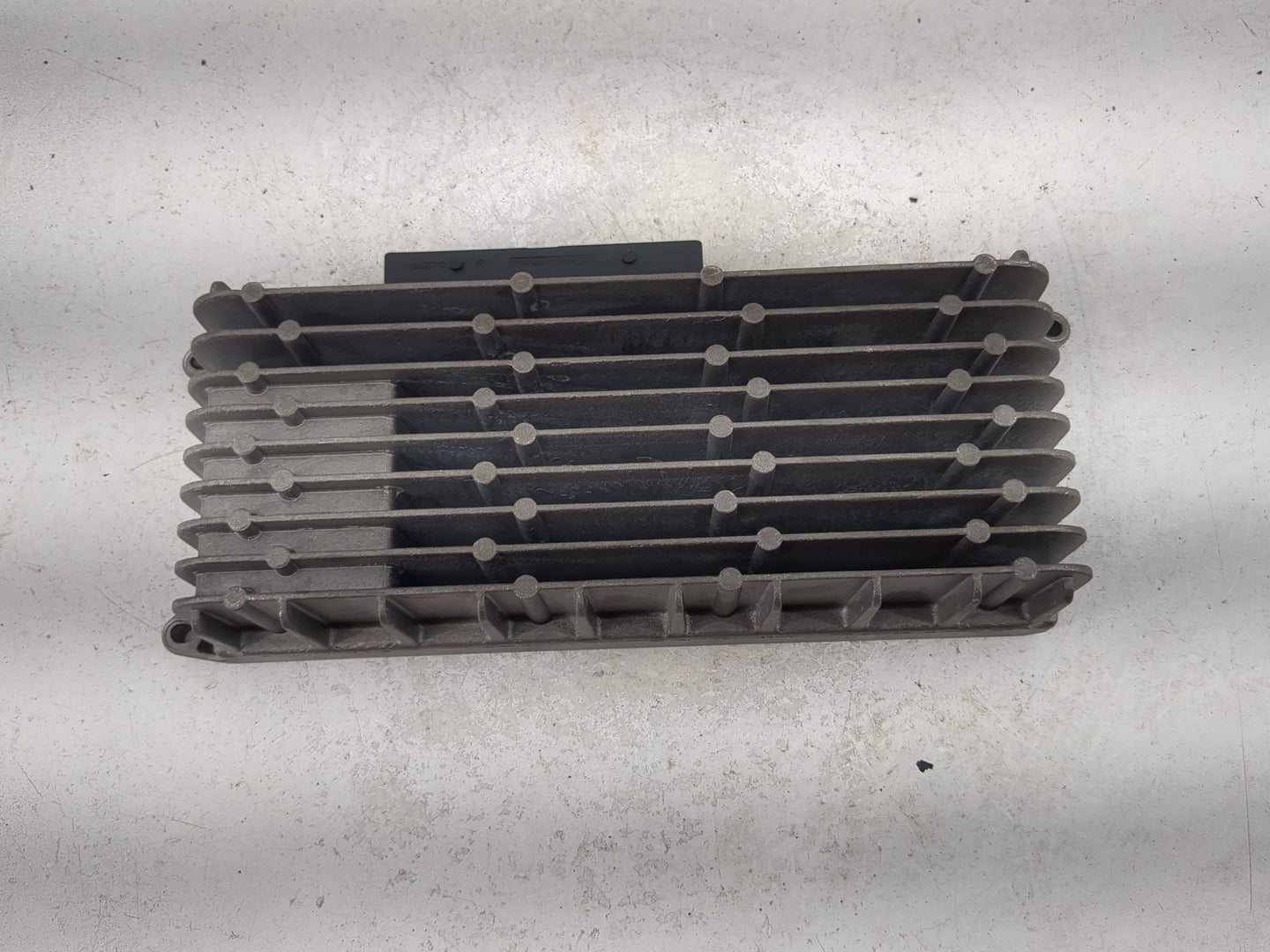 2009-2012 Audi A4 Radio Speaker Amplifier - Oemusedautoparts1.com