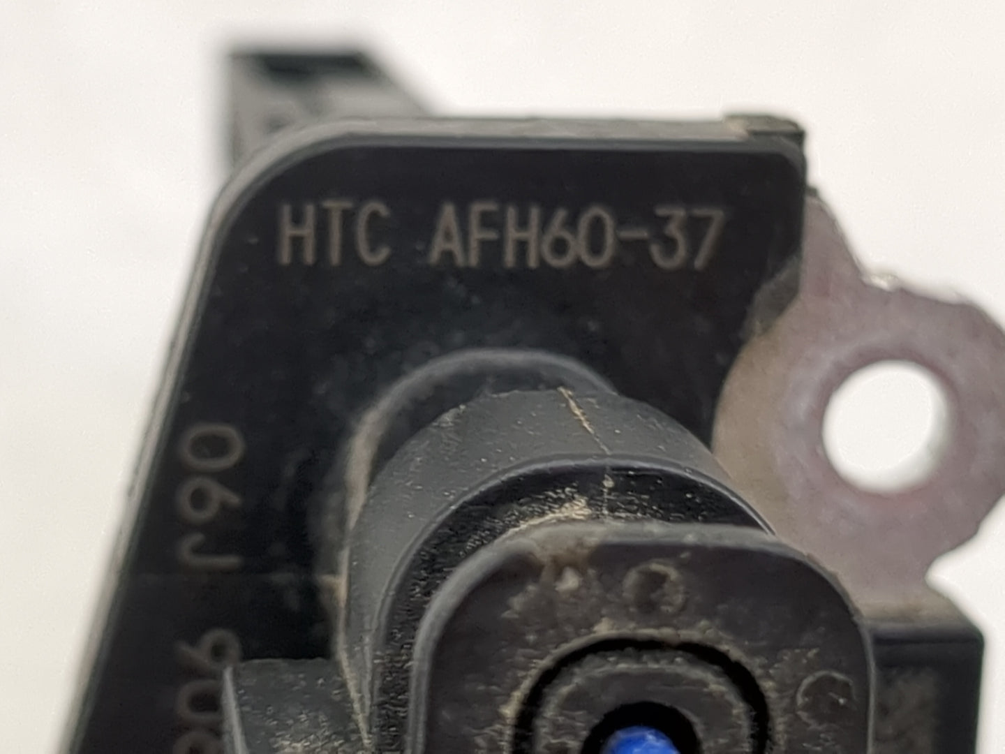 2009-2012 Audi A4 Mass Air Flow Meter Maf 1485947 - Oemusedautoparts1.com