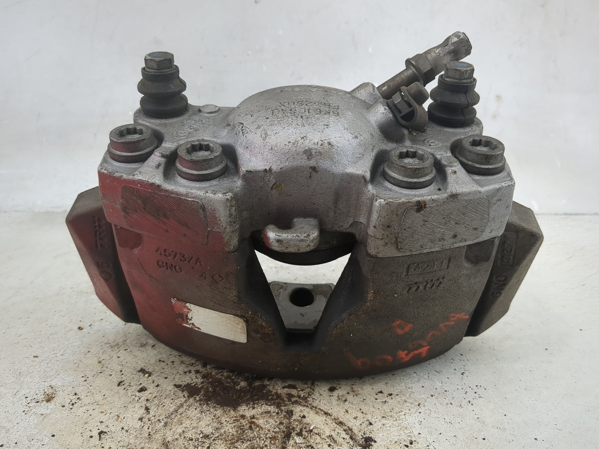 2012-2016 Audi A4 Front Passenger Right Brake Caliper - Oemusedautoparts1.com