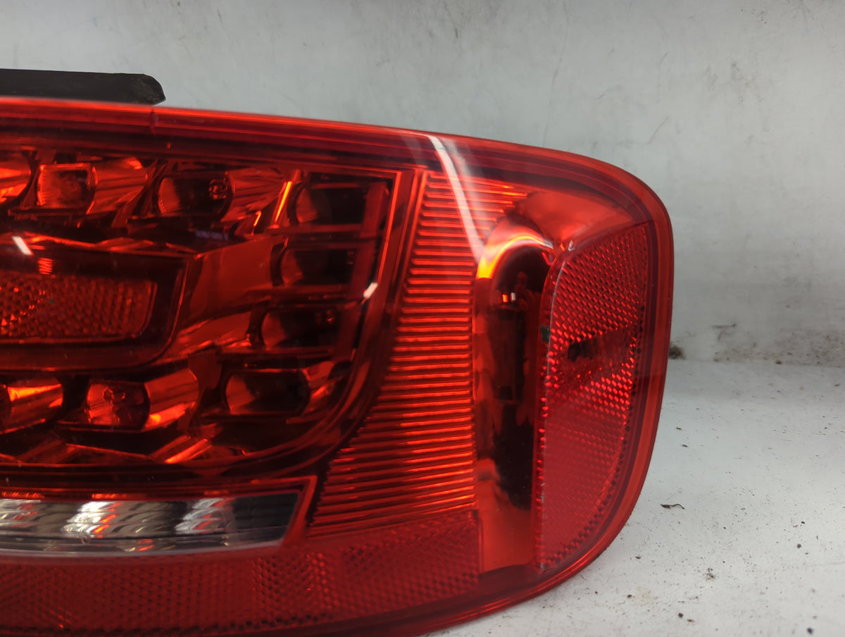 2010-2012 Audi A4 Tail Light Assembly Passenger Right OEM P/N:010085080760 Fits Fits 2010 2011 2012 OEM Used Auto Parts - Oe