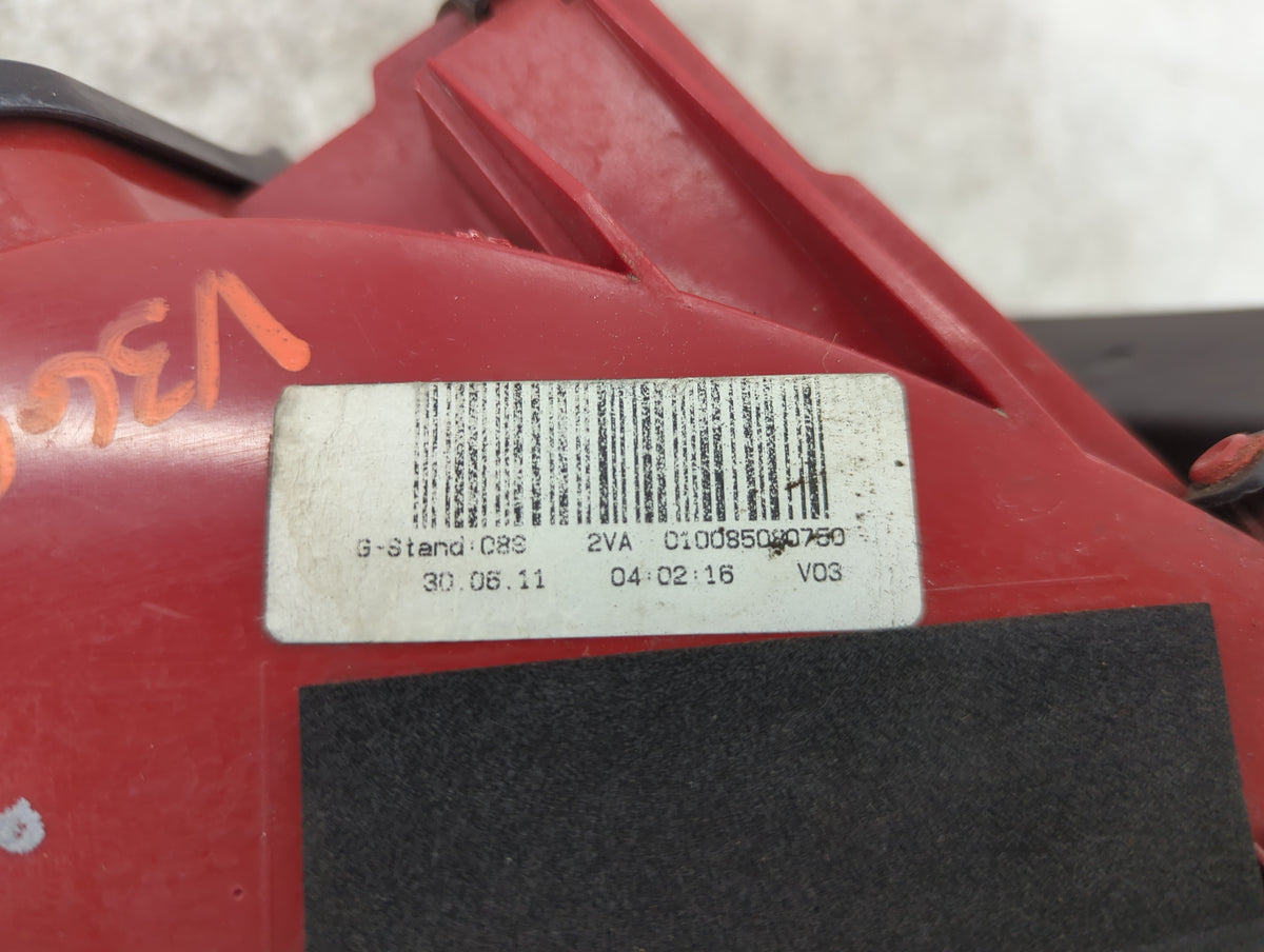 2010-2012 Audi A4 Tail Light Assembly Passenger Right OEM P/N:010085080760 Fits Fits 2010 2011 2012 OEM Used Auto Parts - Oe