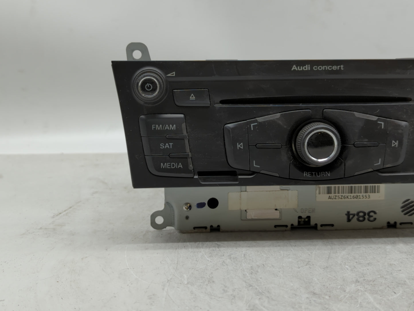 2010-2012 Audi A4 Radio AM FM Cd Player Receiver Replacement P/N:8T1 035 186 R 4G0035082C Fits OEM Used Auto Parts - Oemused