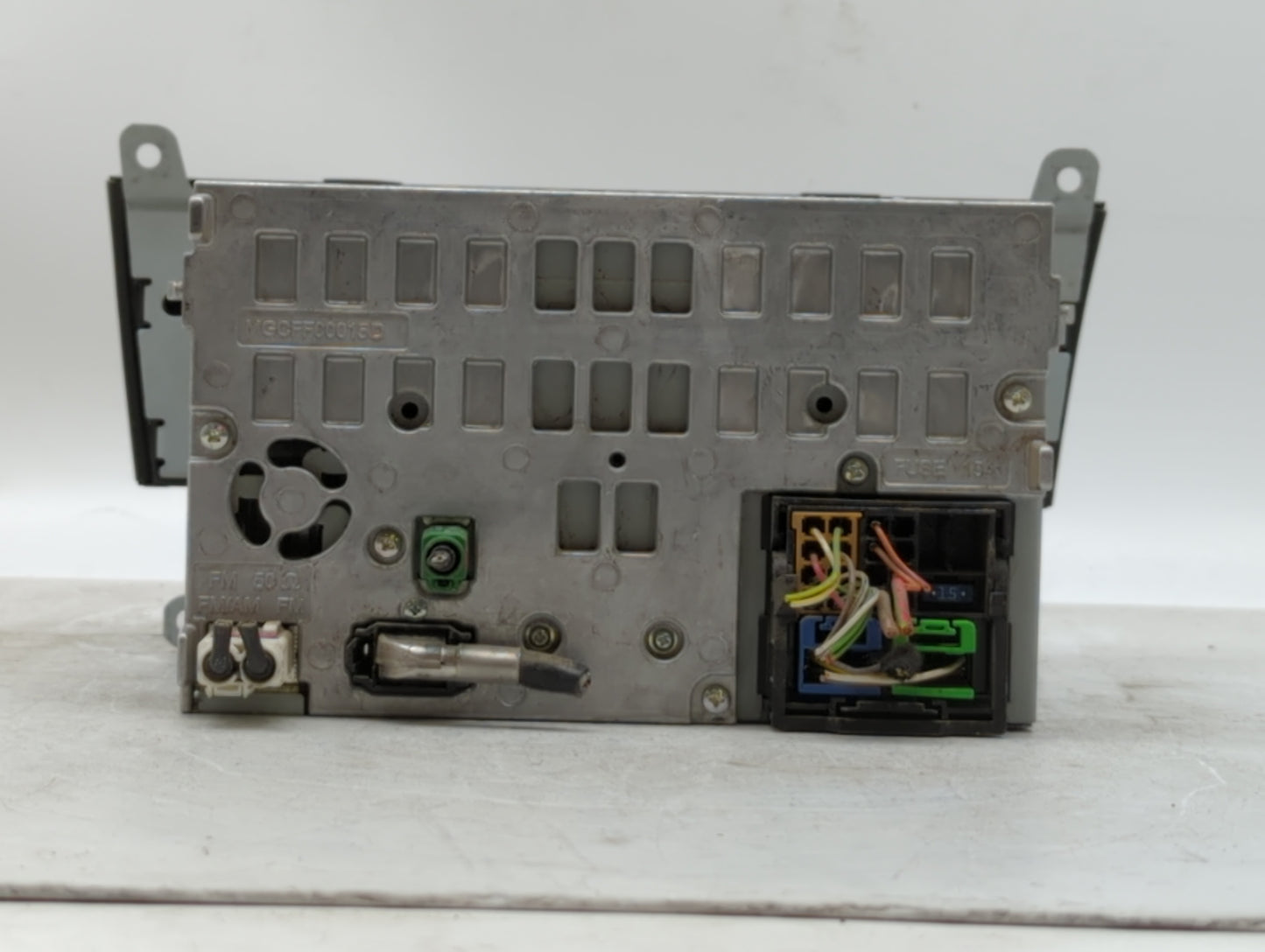 2010-2012 Audi A4 Radio AM FM Cd Player Receiver Replacement P/N:8T1 035 186 R 4G0035082C Fits OEM Used Auto Parts - Oemused