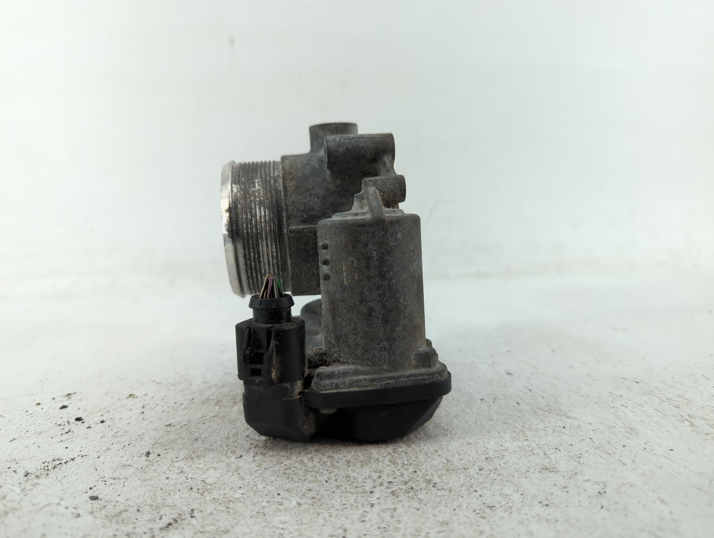 2005-2016 Audi A4 Throttle Body P/N:06F 133 062 G 06F 133 062 Q Fits OEM Used Auto Parts - Oemusedautoparts1.com