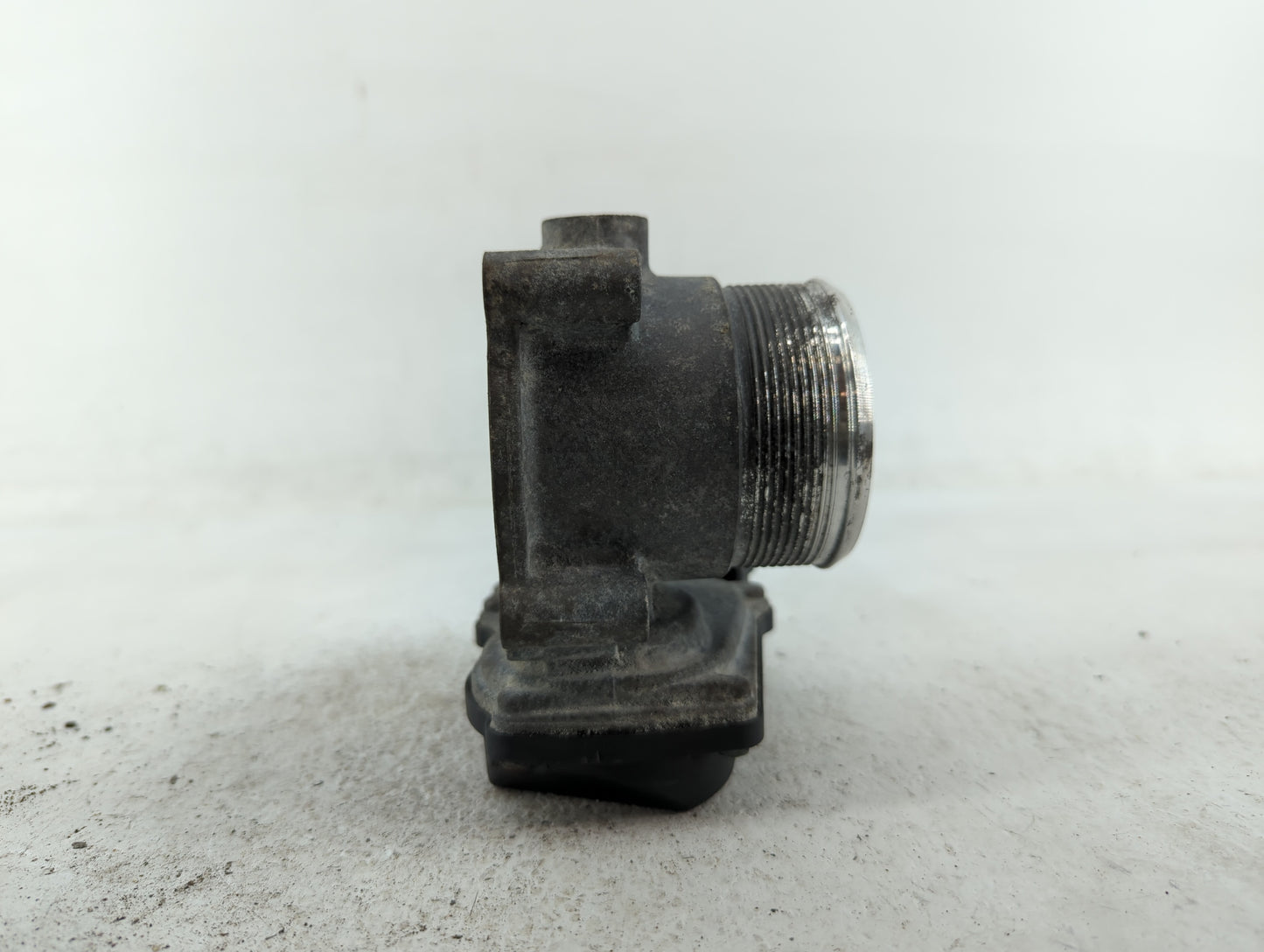 2005-2016 Audi A4 Throttle Body P/N:06F 133 062 G 06F 133 062 Q Fits OEM Used Auto Parts - Oemusedautoparts1.com