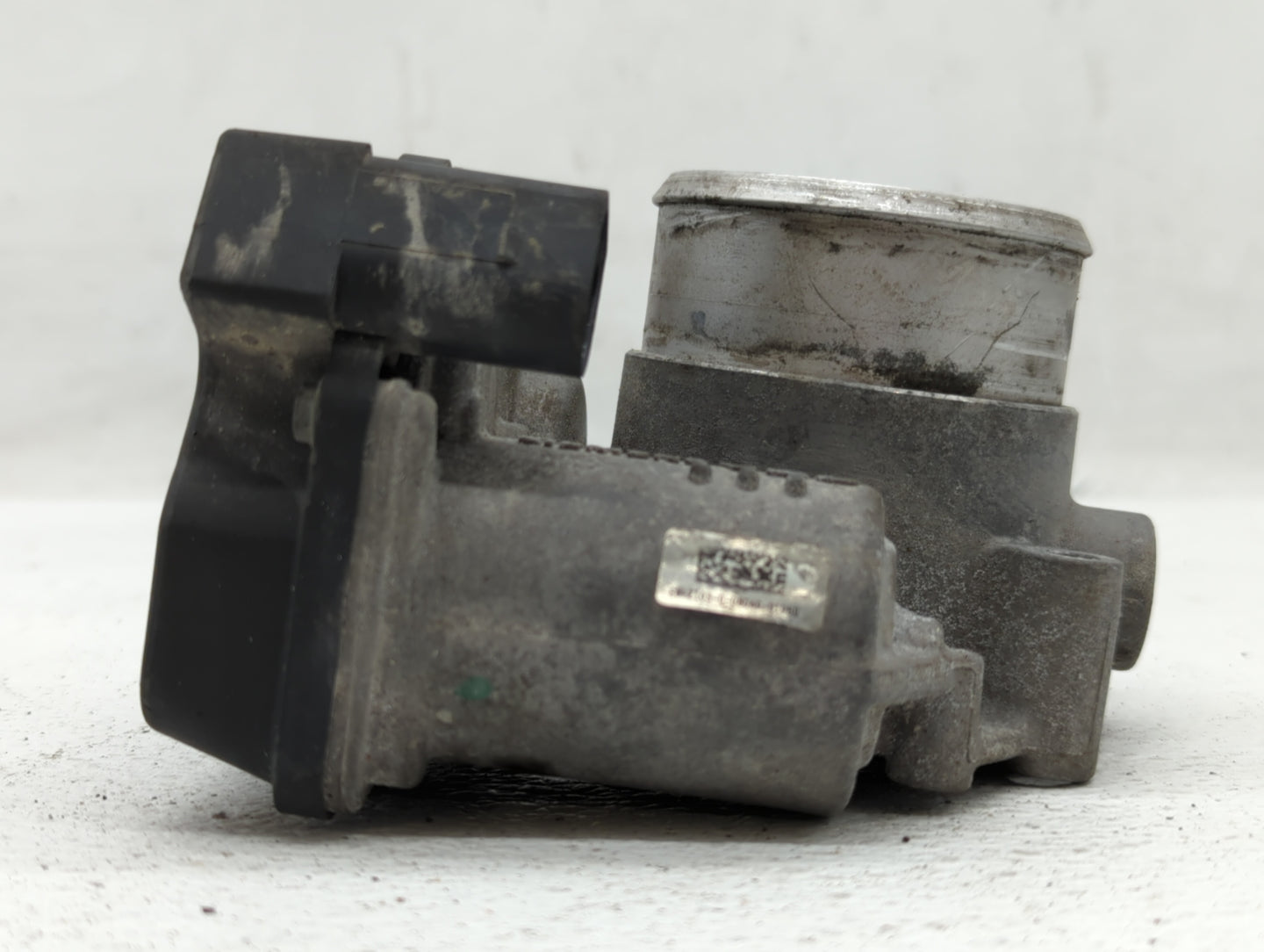 2005-2016 Audi A4 Throttle Body P/N:06F 133 062 G 06F 133 062 Q Fits OEM Used Auto Parts - Oemusedautoparts1.com