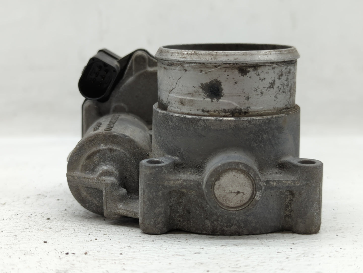 2005-2016 Audi A4 Throttle Body P/N:06F 133 062 G 06F 133 062 Q Fits OEM Used Auto Parts - Oemusedautoparts1.com