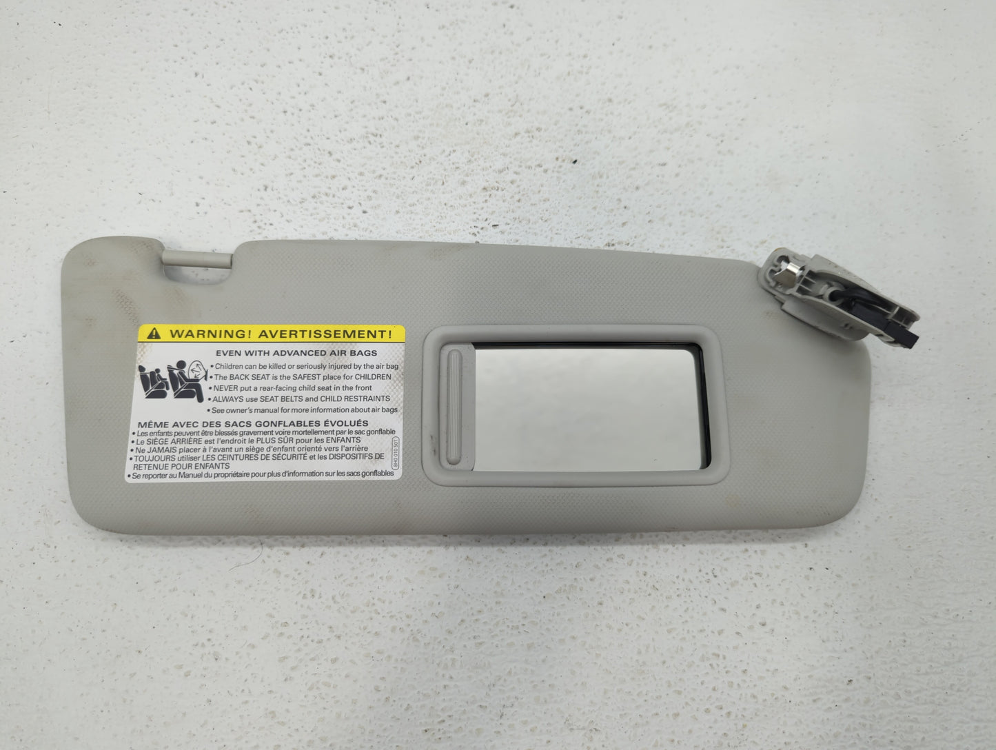 2009-2012 Audi A4 Sun Visor Shade Replacement Passenger Right Mirror Fits Fits 2009 2010 2011 2012 OEM Used Auto Parts - Oem