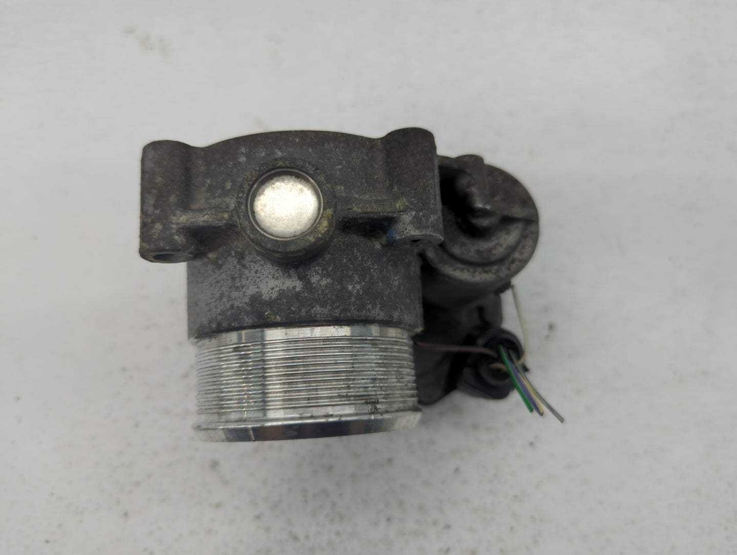 2005-2016 Audi A4 Throttle Body P/N:06F 133 062 T 06F 133 062 Q Fits OEM Used Auto Parts - Oemusedautoparts1.com