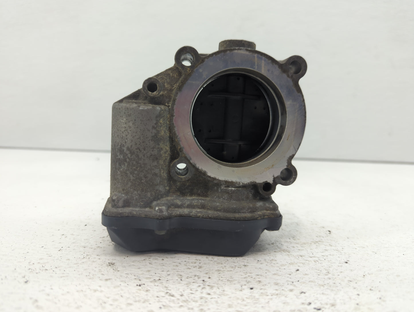 2005-2016 Audi A4 Throttle Body P/N:06F 133 062 T 06F 133 062 Q Fits OEM Used Auto Parts - Oemusedautoparts1.com