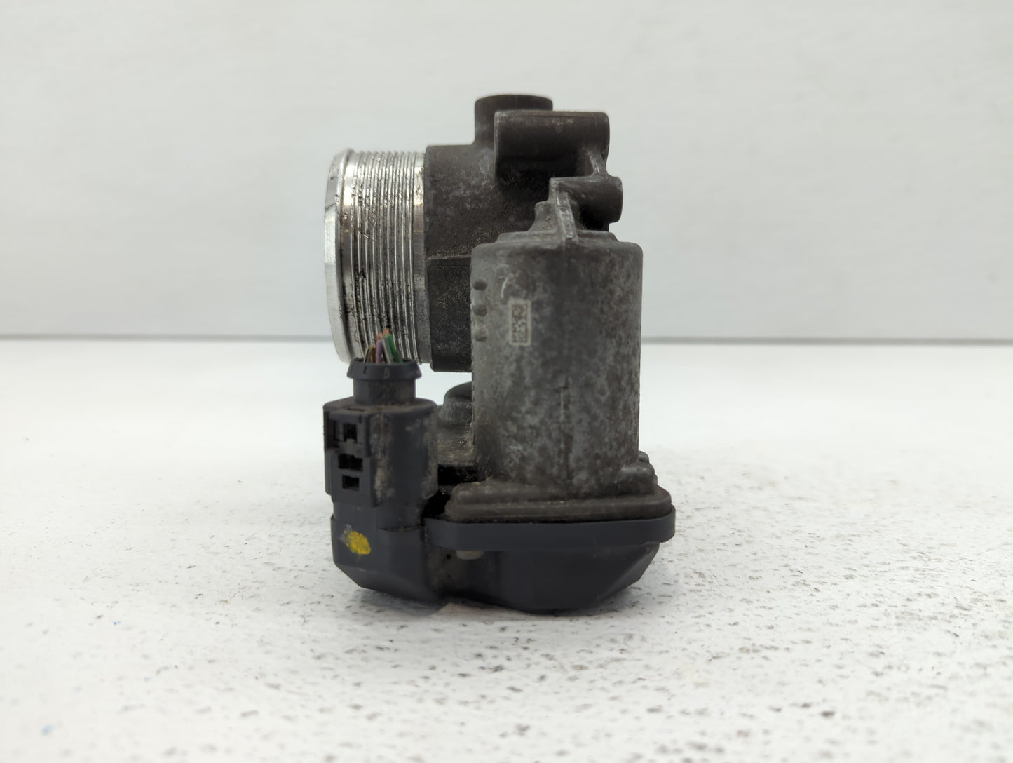 2005-2016 Audi A4 Throttle Body P/N:06F 133 062 T 06F 133 062 Q Fits OEM Used Auto Parts - Oemusedautoparts1.com