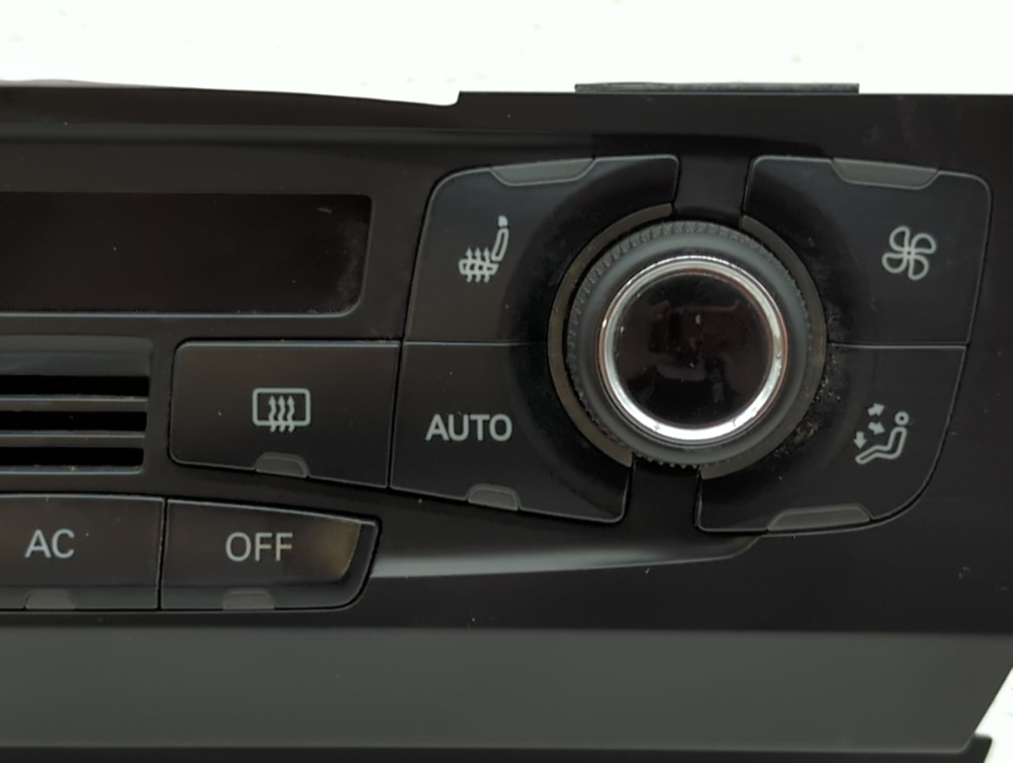 2009-2012 Audi A4 Climate Control Module Temperature AC/Heater Replacement P/N:8T1 820 043 AA 8T1 820 043 AK Fits OEM Used A