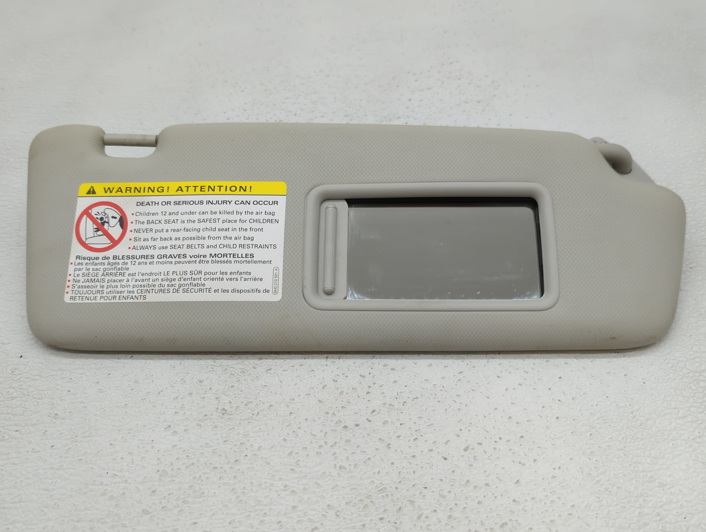2009-2012 Audi A4 Sun Visor Shade Replacement Passenger Right Mirror Fits Fits 2009 2010 2011 2012 OEM Used Auto Parts - Oem