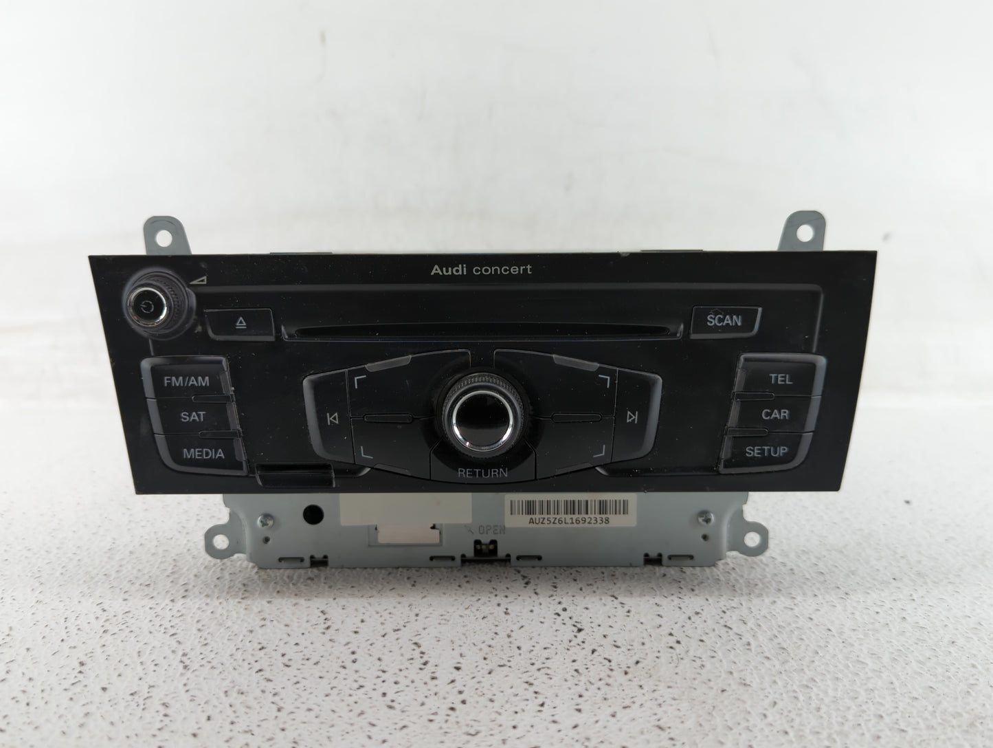 2010-2012 Audi A4 Am Fm Cd Player Radio Receiver - Oemusedautoparts1.com