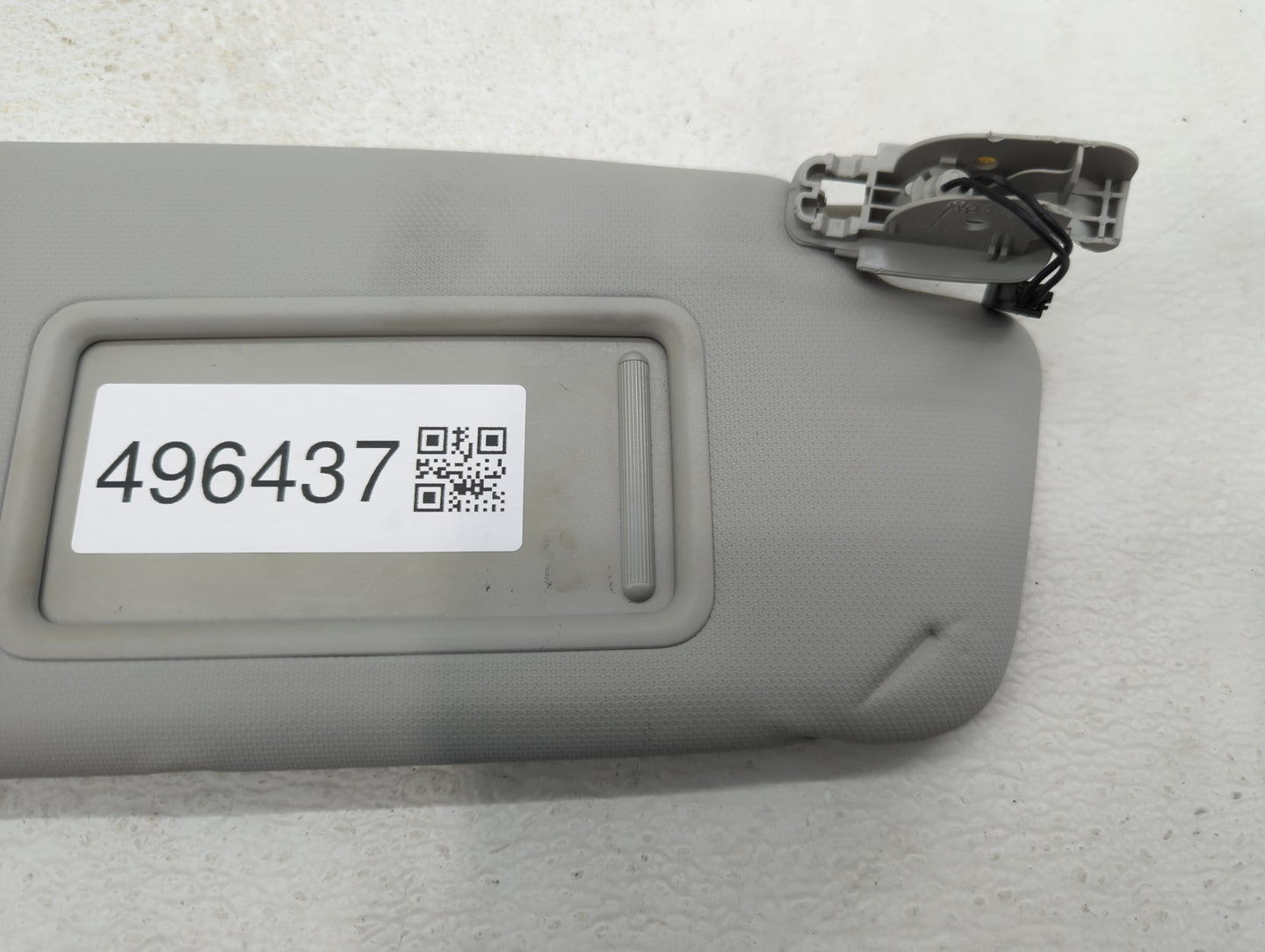 2009-2012 Audi A4 Sun Visor Shade Replacement Passenger Right Mirror Fits Fits 2009 2010 2011 2012 OEM Used Auto Parts - Oem