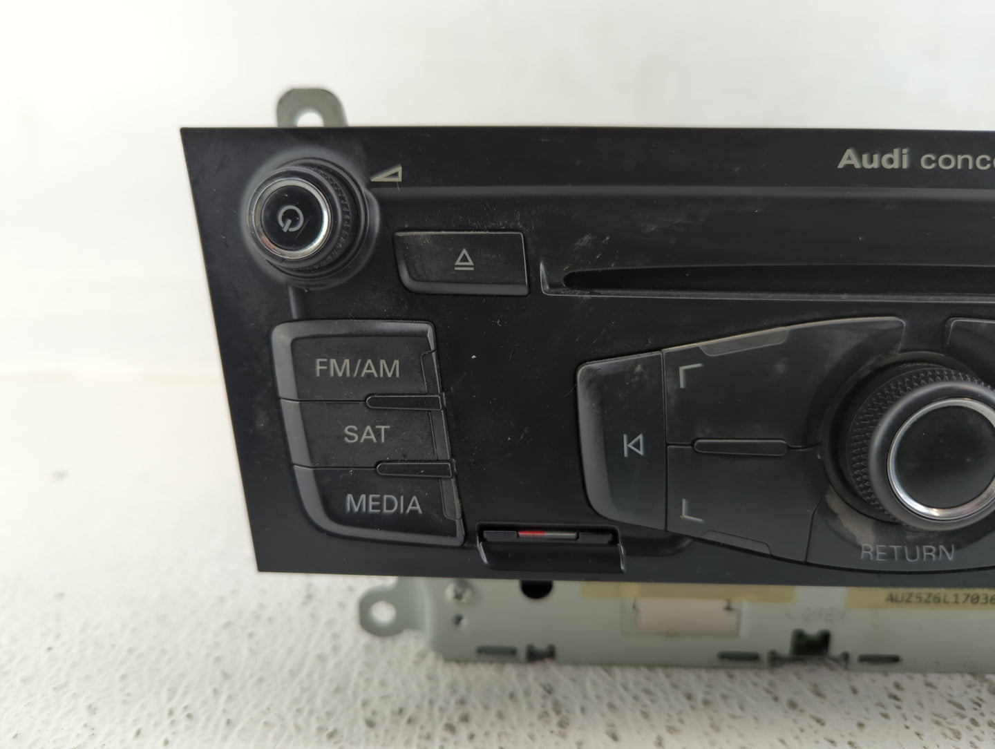 2010-2012 Audi A4 Radio AM FM Cd Player Receiver Replacement P/N:8T1 035 186 R Fits Fits 2010 2011 2012 2013 2014 2015 2016 