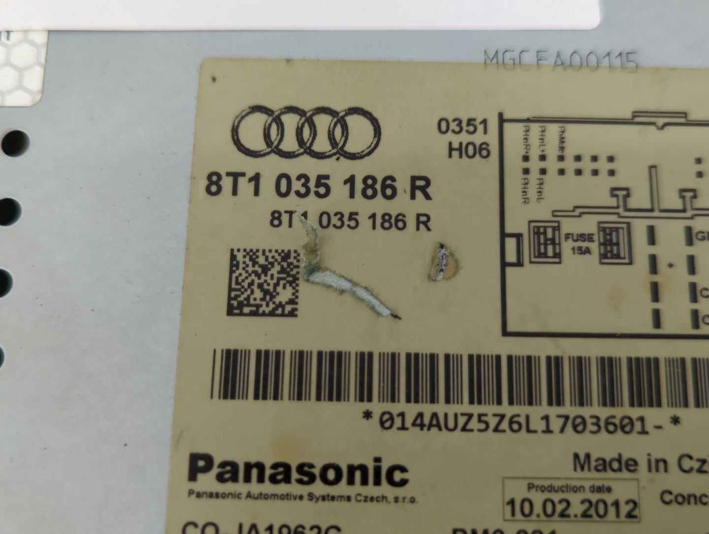 2010-2012 Audi A4 Radio AM FM Cd Player Receiver Replacement P/N:8T1 035 186 R Fits Fits 2010 2011 2012 2013 2014 2015 2016 