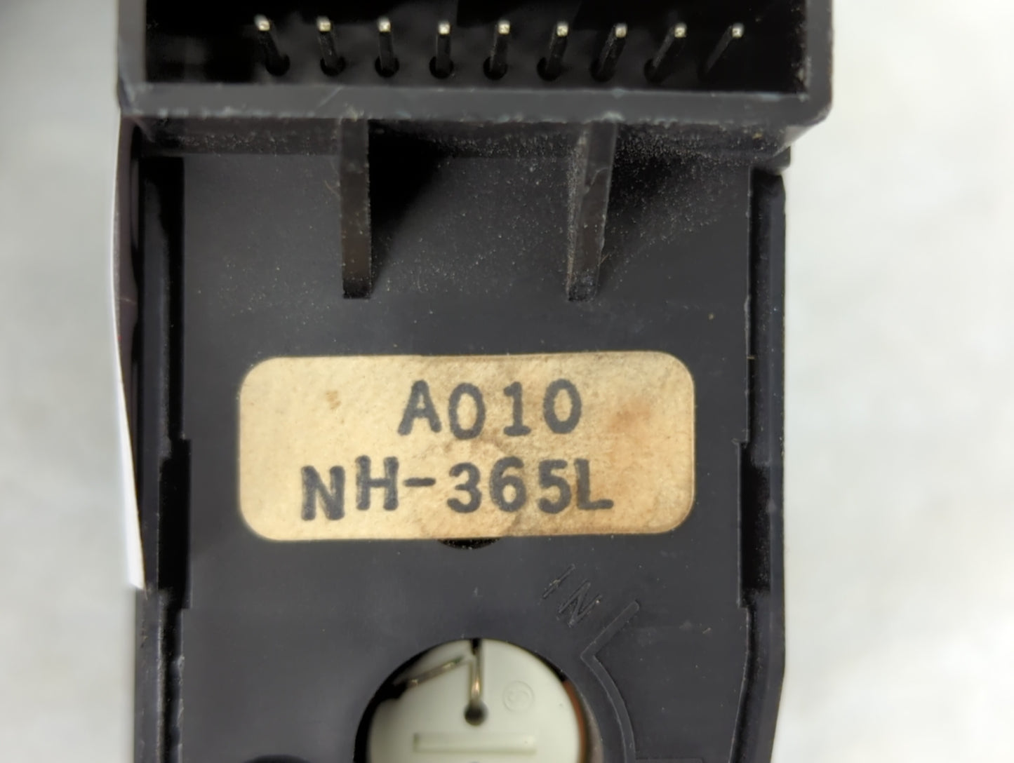 2009-2012 Audi A4 Climate Control Module Temperature AC/Heater Replacement P/N:8T1 820 043 AK Fits OEM Used Auto Parts - Oem
