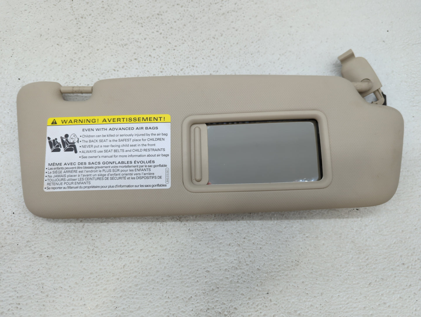 2009-2012 Audi A4 Sun Visor Shade Replacement Passenger Right Mirror Fits Fits 2009 2010 2011 2012 OEM Used Auto Parts - Oem