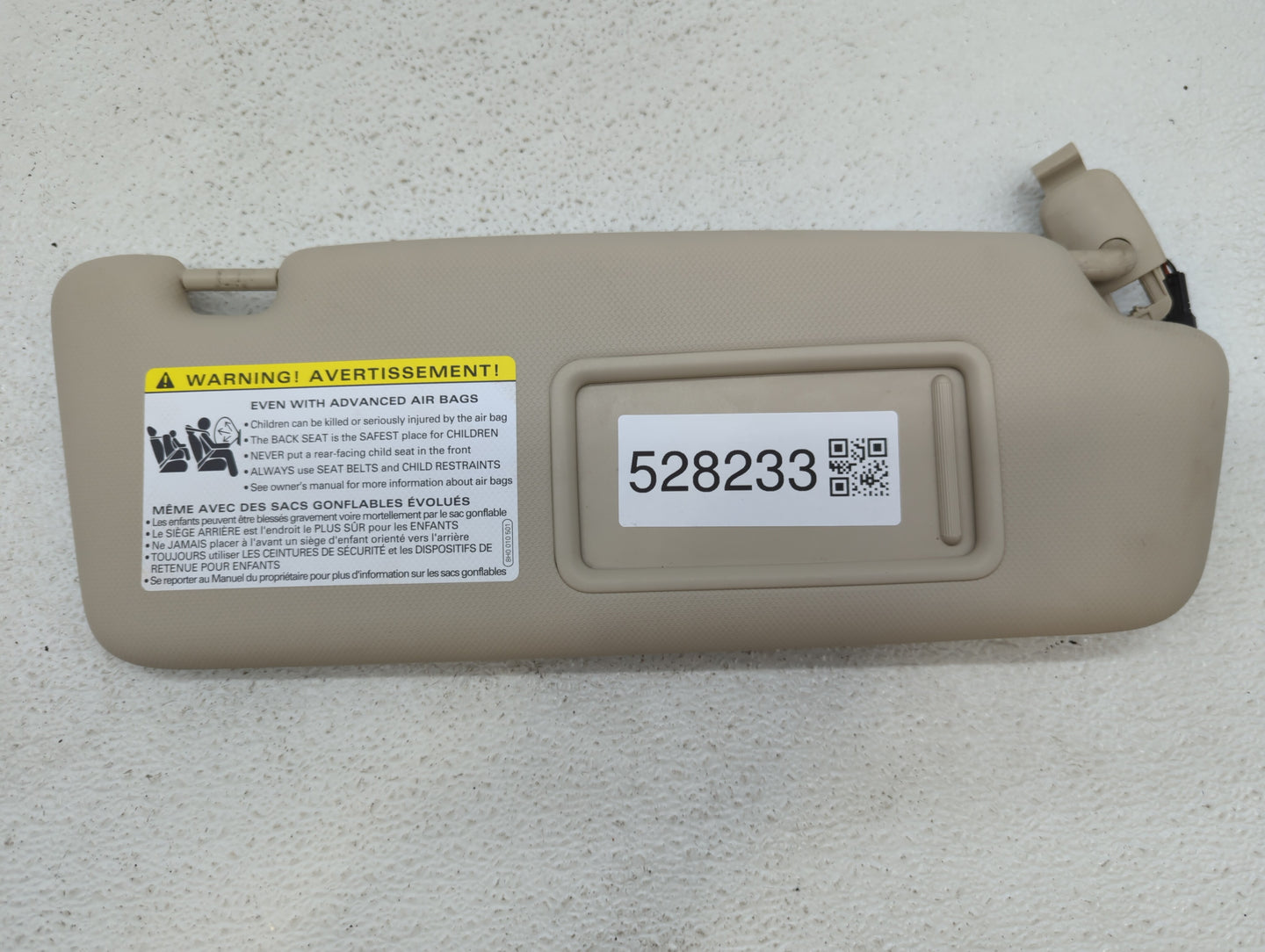 2009-2012 Audi A4 Sun Visor Shade Replacement Passenger Right Mirror Fits Fits 2009 2010 2011 2012 OEM Used Auto Parts - Oem