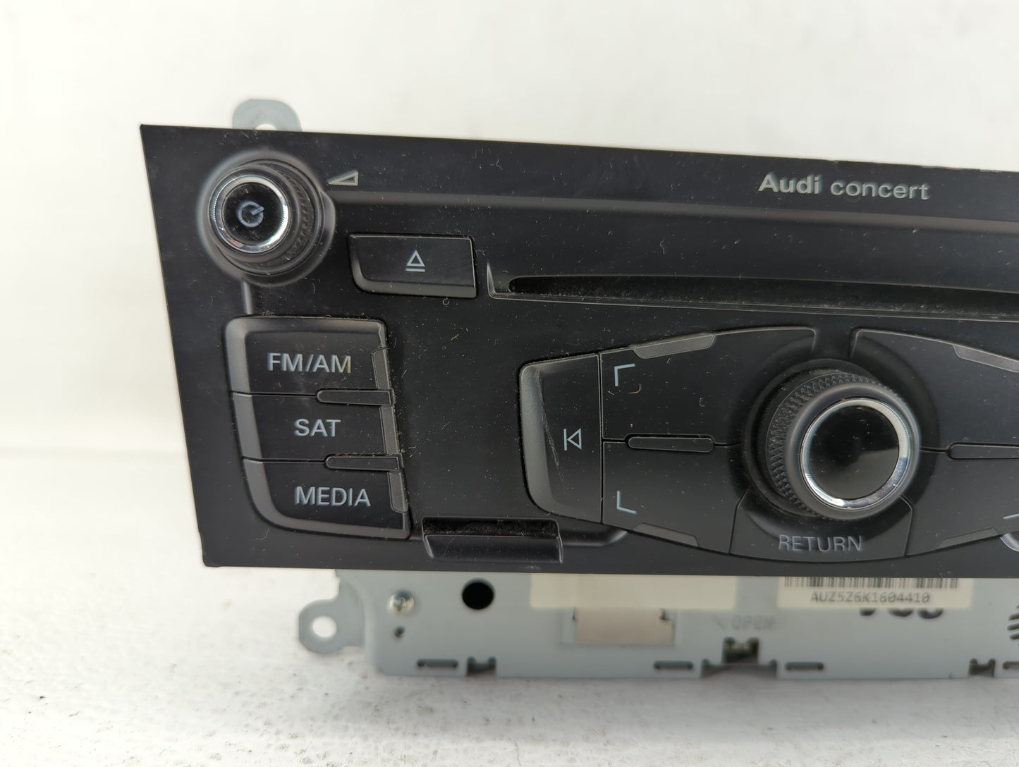 2010-2012 Audi A4 Radio AM FM Cd Player Receiver Replacement P/N:8T1 035 186 R Fits Fits 2010 2011 2012 2013 2014 2015 2016 