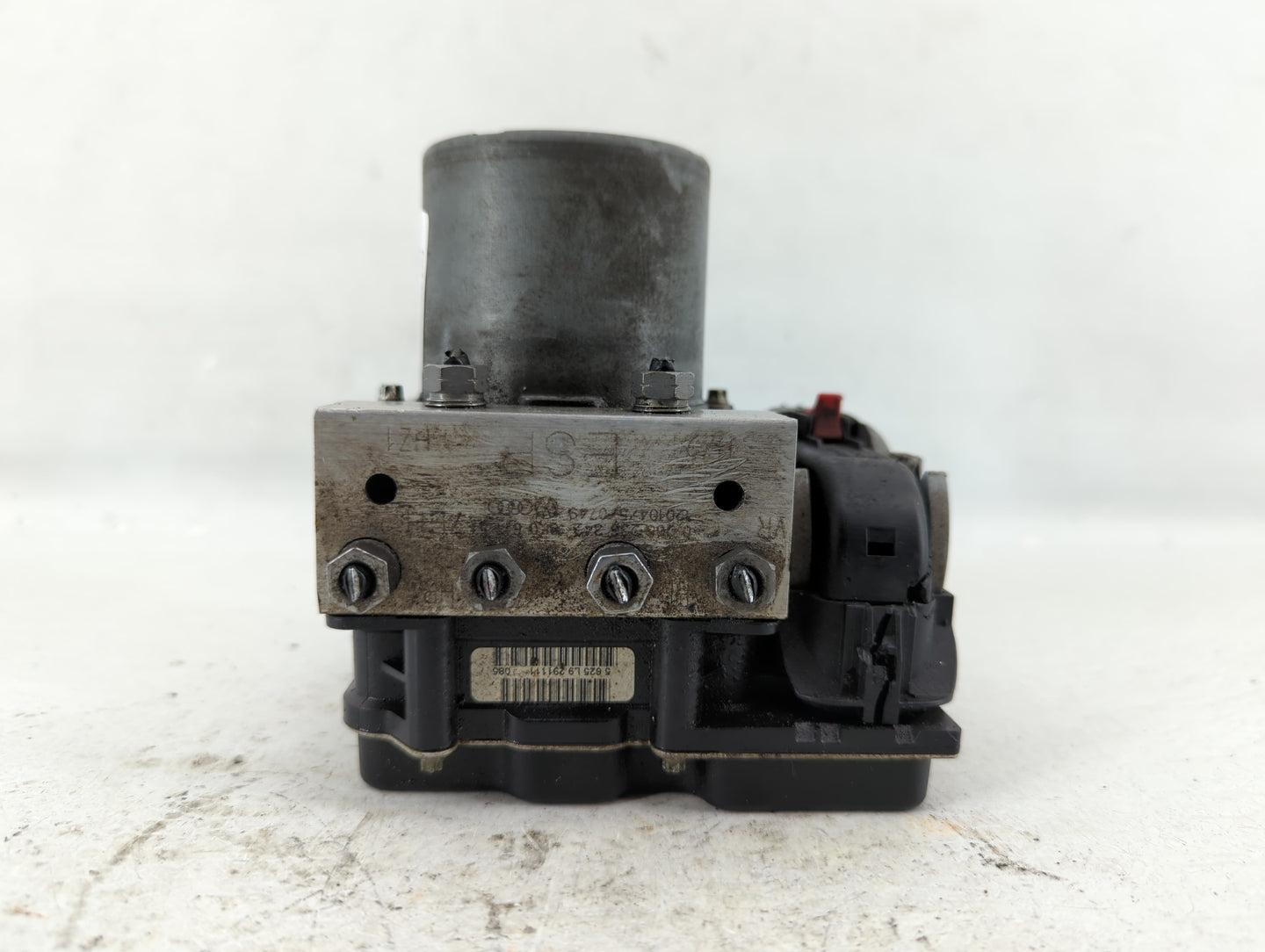 2010-2012 Audi A4 ABS Pump Control Module Replacement P/N:8K0 614 517 EH Fits Fits 2010 2011 2012 OEM Used Auto Parts - Oemu