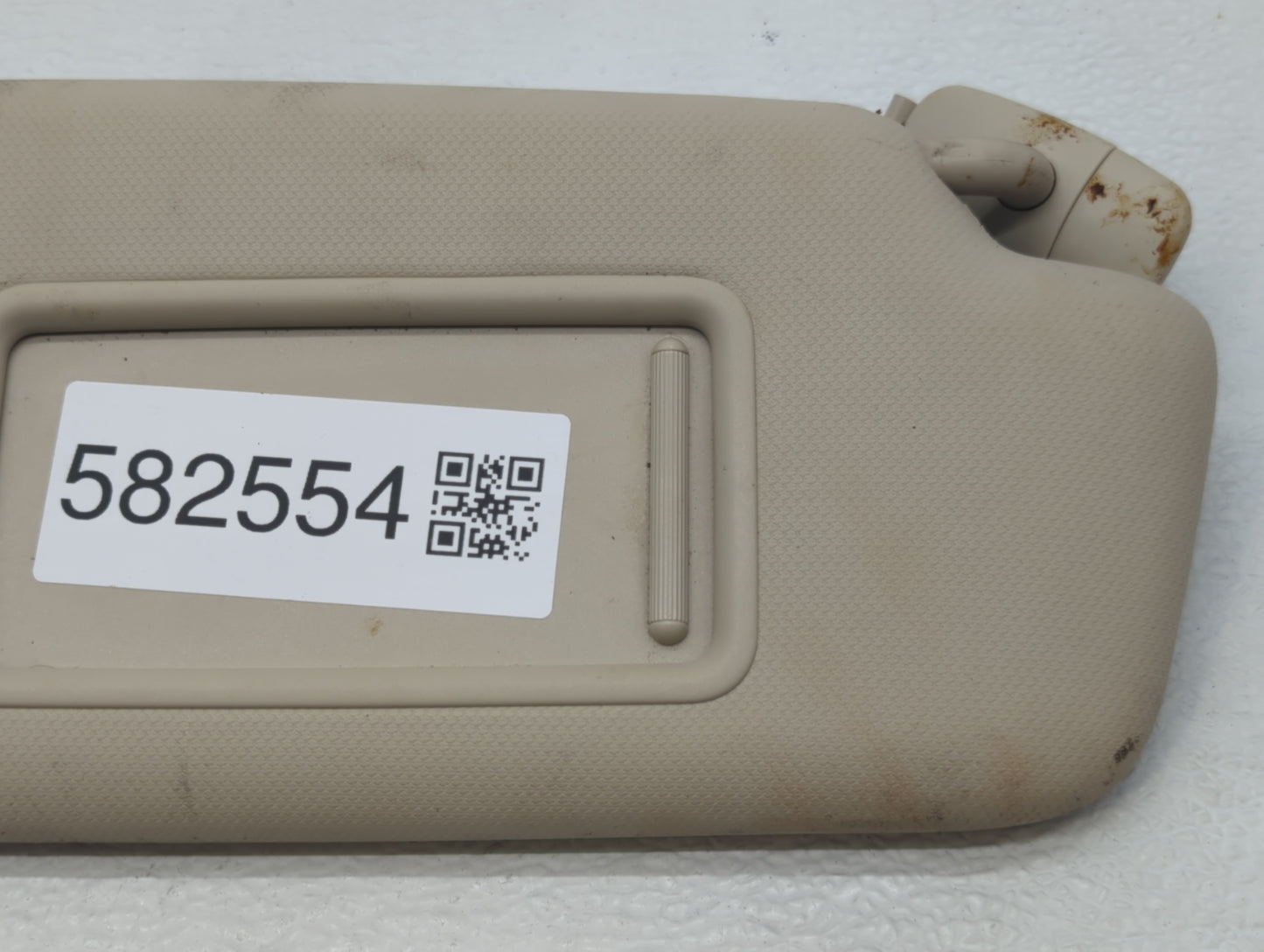 2009-2012 Audi A4 Sun Visor Shade Replacement Passenger Right Mirror Fits Fits 2009 2010 2011 2012 OEM Used Auto Parts - Oem
