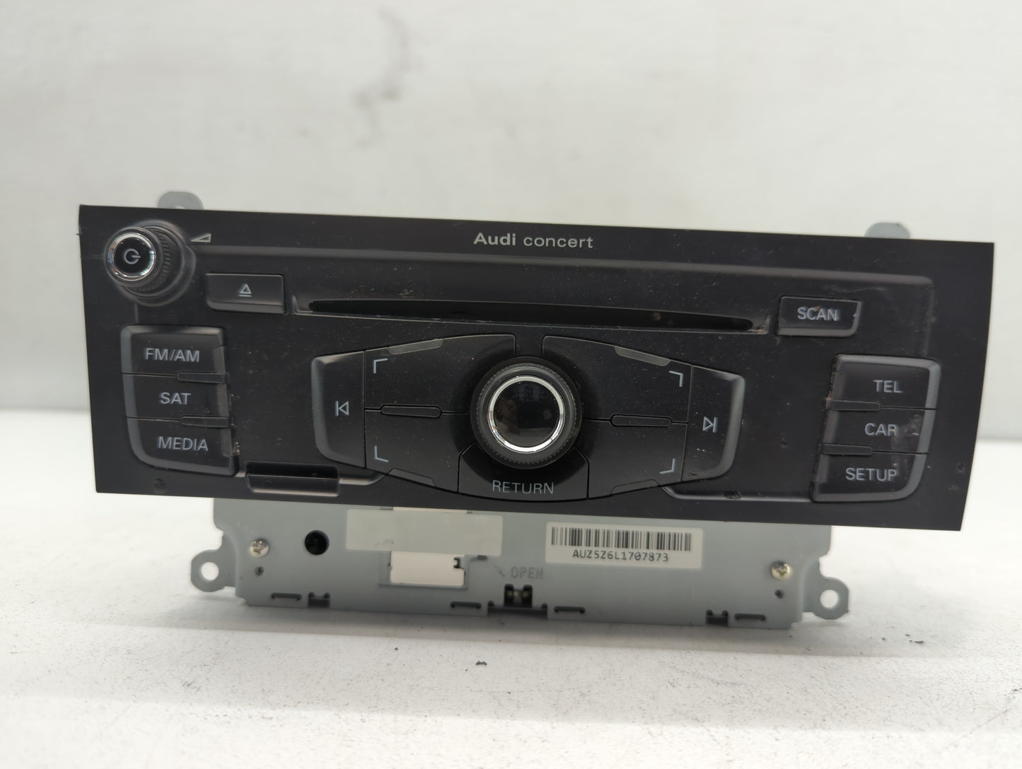 2010-2012 Audi A4 Am Fm Cd Player Radio Receiver - Oemusedautoparts1.com