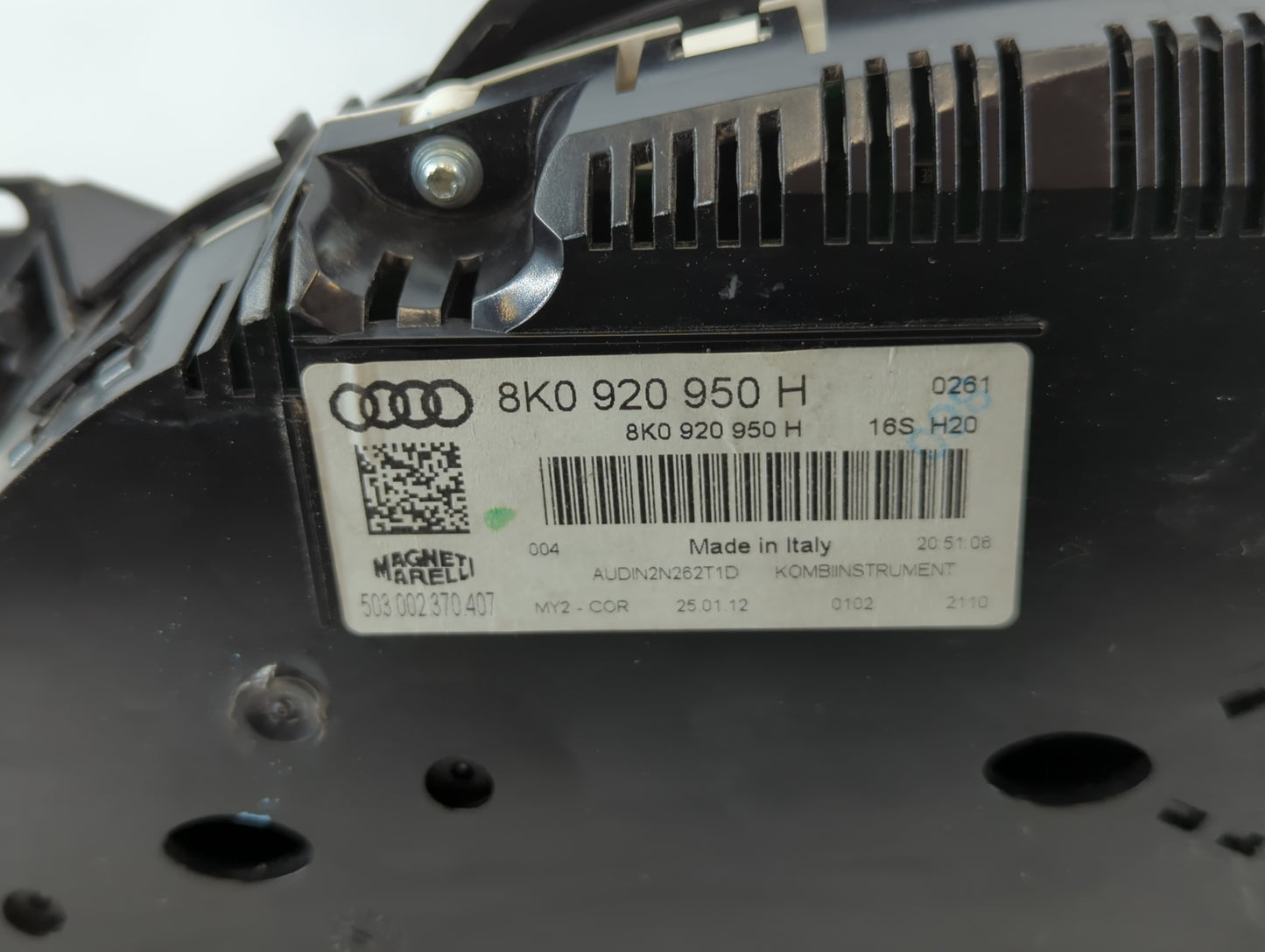 2010-2012 Audi A4 Instrument Cluster Speedometer Gauges P/N:8K0 920 950 H Fits Fits 2010 2011 2012 OEM Used Auto Parts - Oem