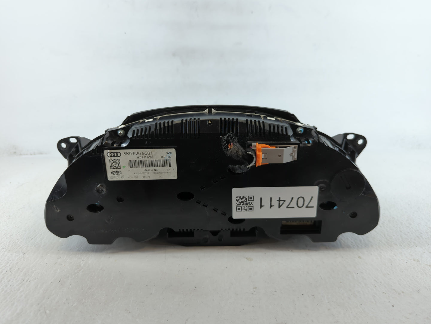 2010-2012 Audi A4 Instrument Cluster Speedometer Gauges P/N:8K0 920 950 H Fits Fits 2010 2011 2012 OEM Used Auto Parts - Oem