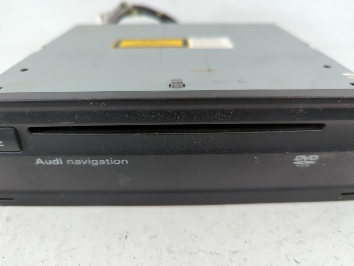 2012 Audi A4 Radio AM FM Cd Player Receiver Replacement P/N:4E0 919 887 M Fits OEM Used Auto Parts - Oemusedautoparts1.com